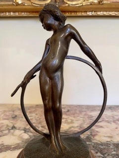 Bernhard Hoetger, Bronze, Jeune fille avec un cerceau, 19me sicle