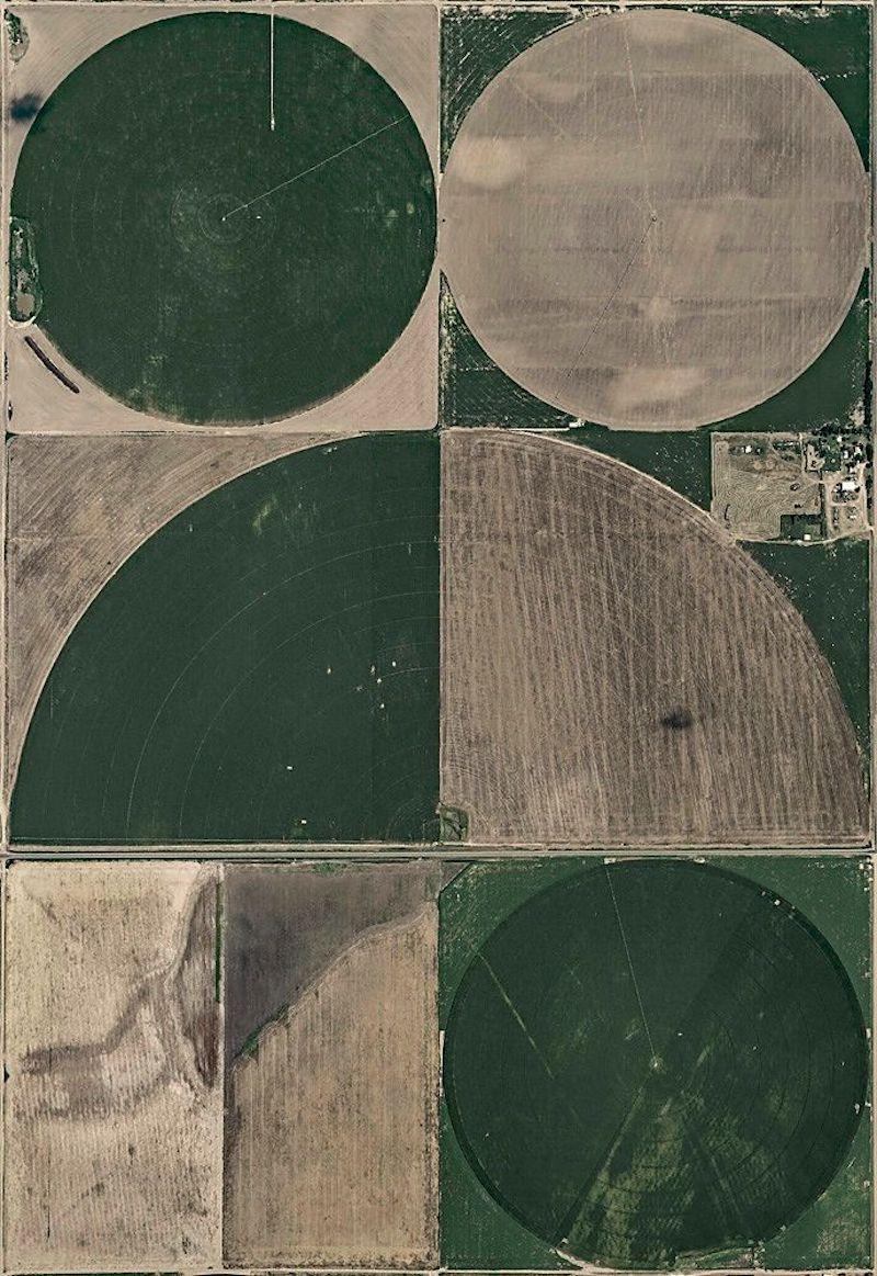 Circle Irrigation 10 by Bernhard Lang - Aerial abstract photography, Kansas