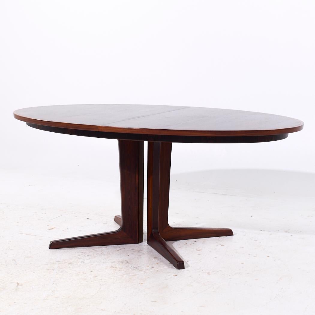 Bois de rose Table de salle à manger danoise Bernhard Pedersen MCM extensible en bois de rose avec 2 rallonges en vente
