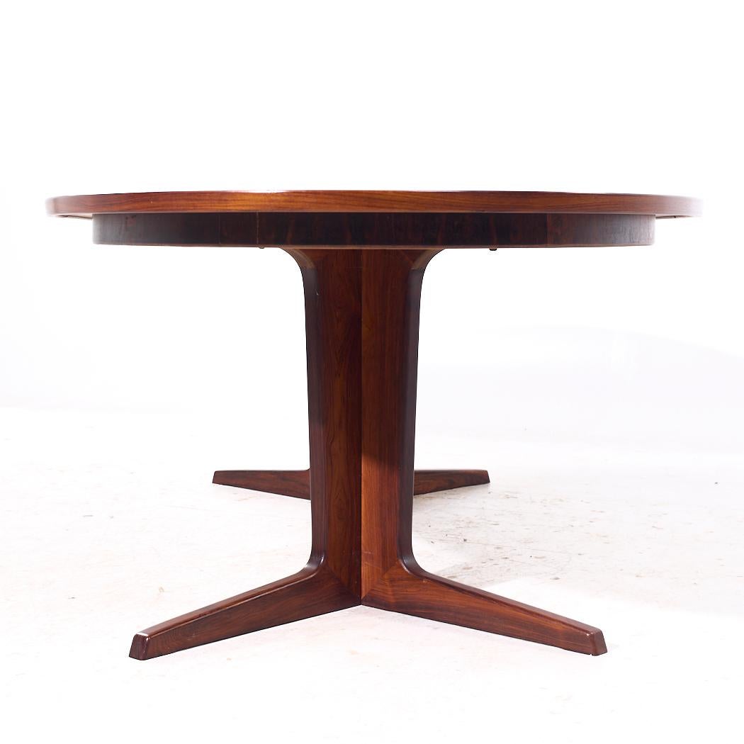 Table de salle à manger danoise Bernhard Pedersen MCM extensible en bois de rose avec 2 rallonges en vente 1