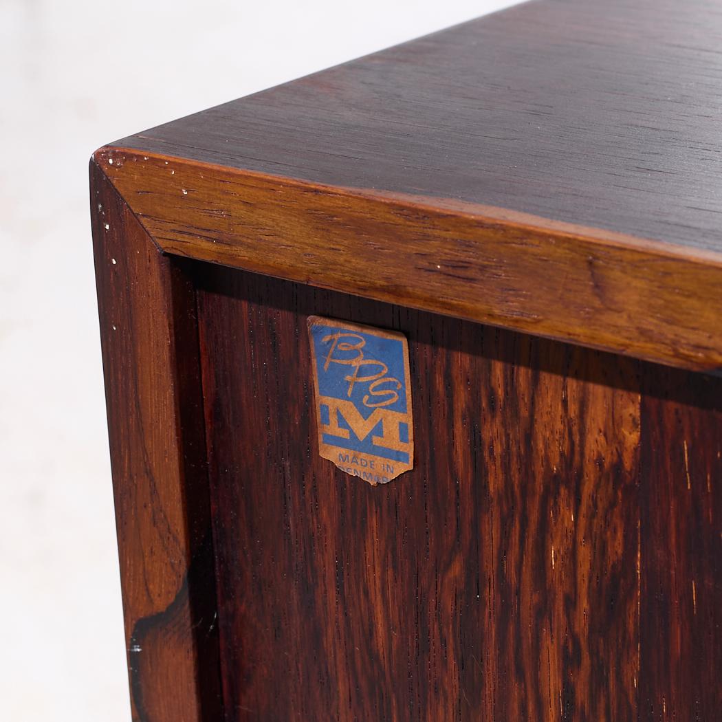 Bernhard Pedersen Credenza e credenza con ante a tamburo in palissandro danese della metà del secolo scorso in vendita 7