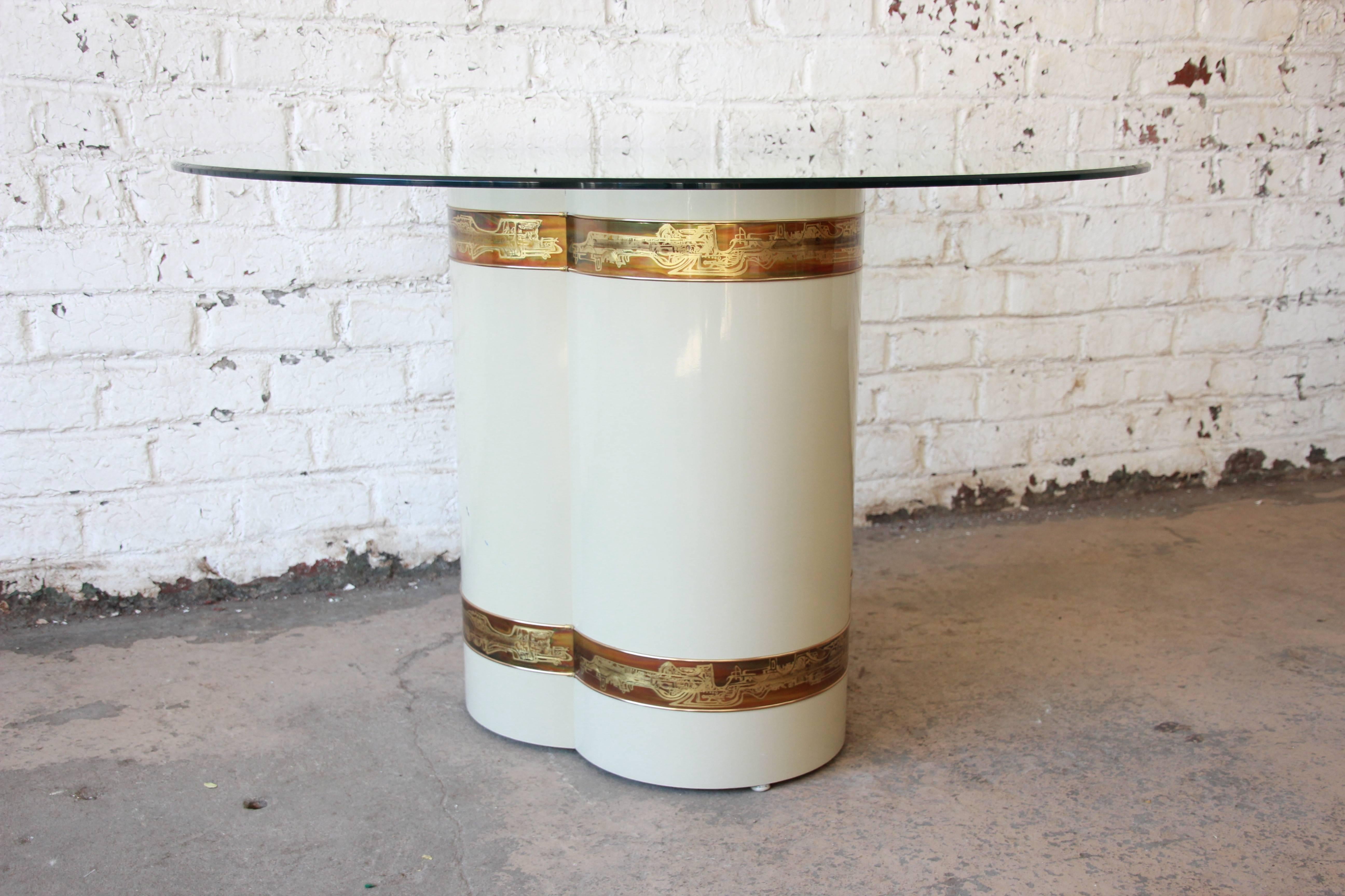 Bernhard Rohne for Mastercraft Acid Etched Brass Pedestal Dining or Center Table In Good Condition In South Bend, IN