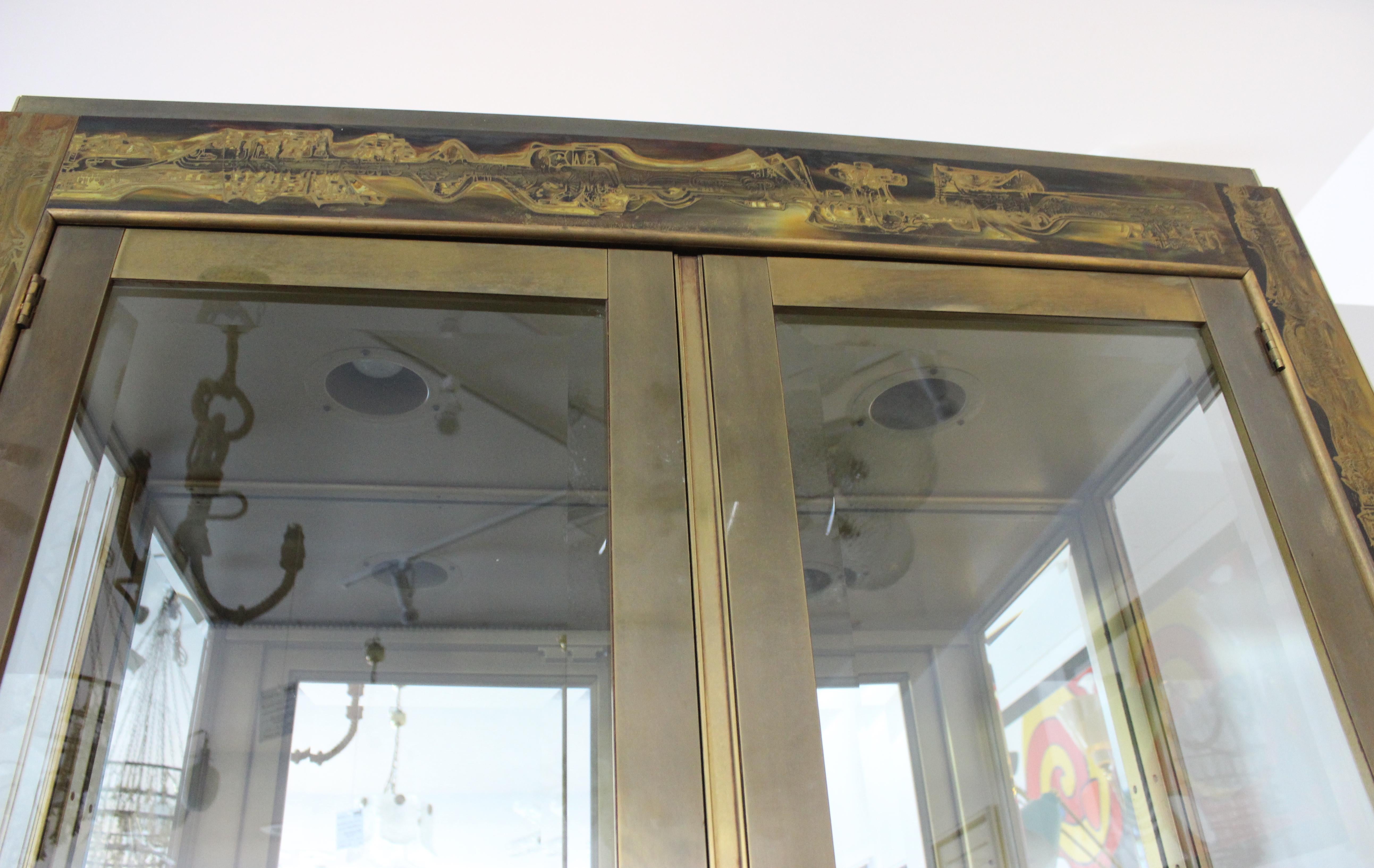 Bernhard Rohne for Mastercraft Display Cabinet Anodized Aluminum Brass In Good Condition In West Palm Beach, FL