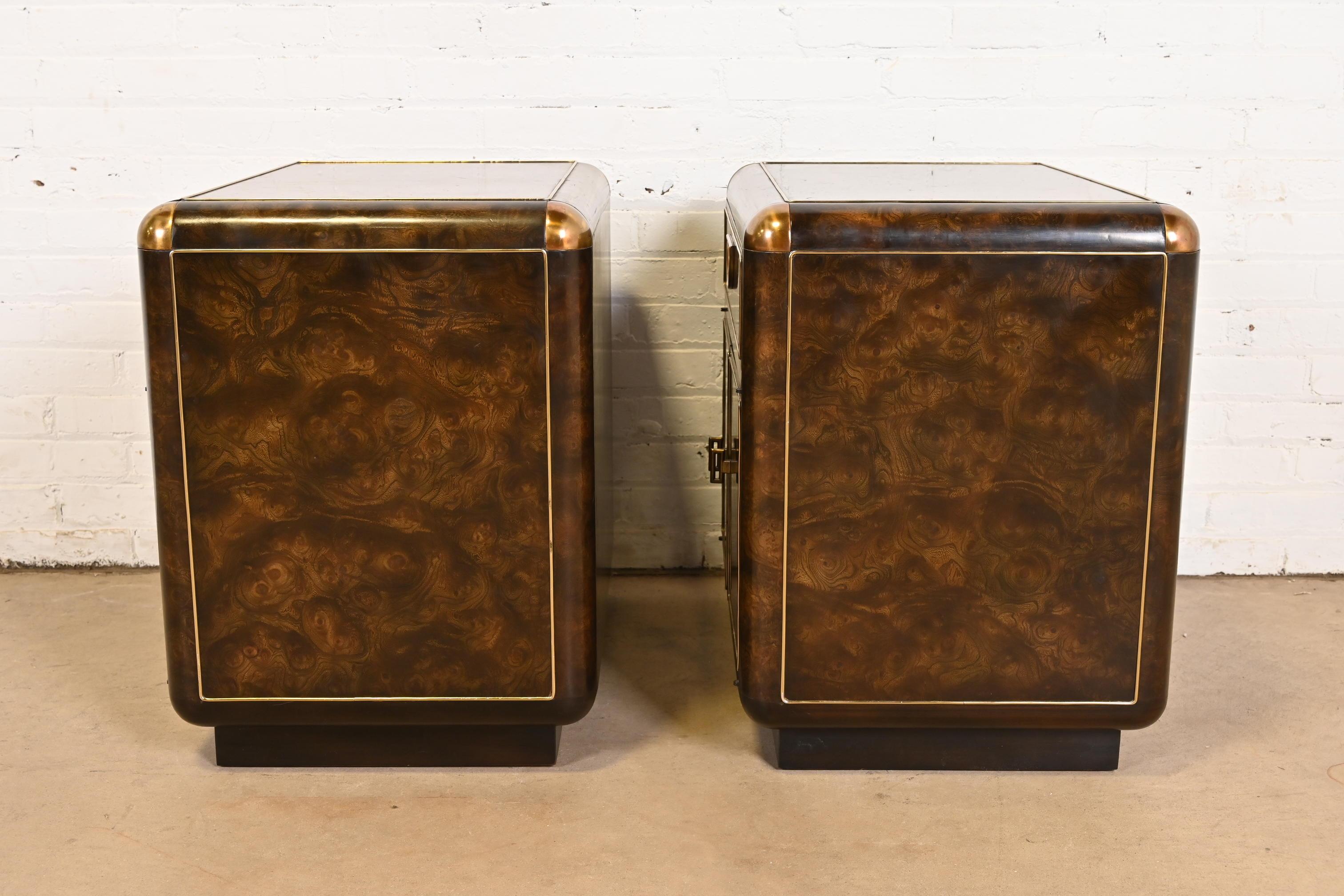 Bernhard Rohne for Mastercraft Hollywood Regency Burl Wood and Brass Nightstands 5