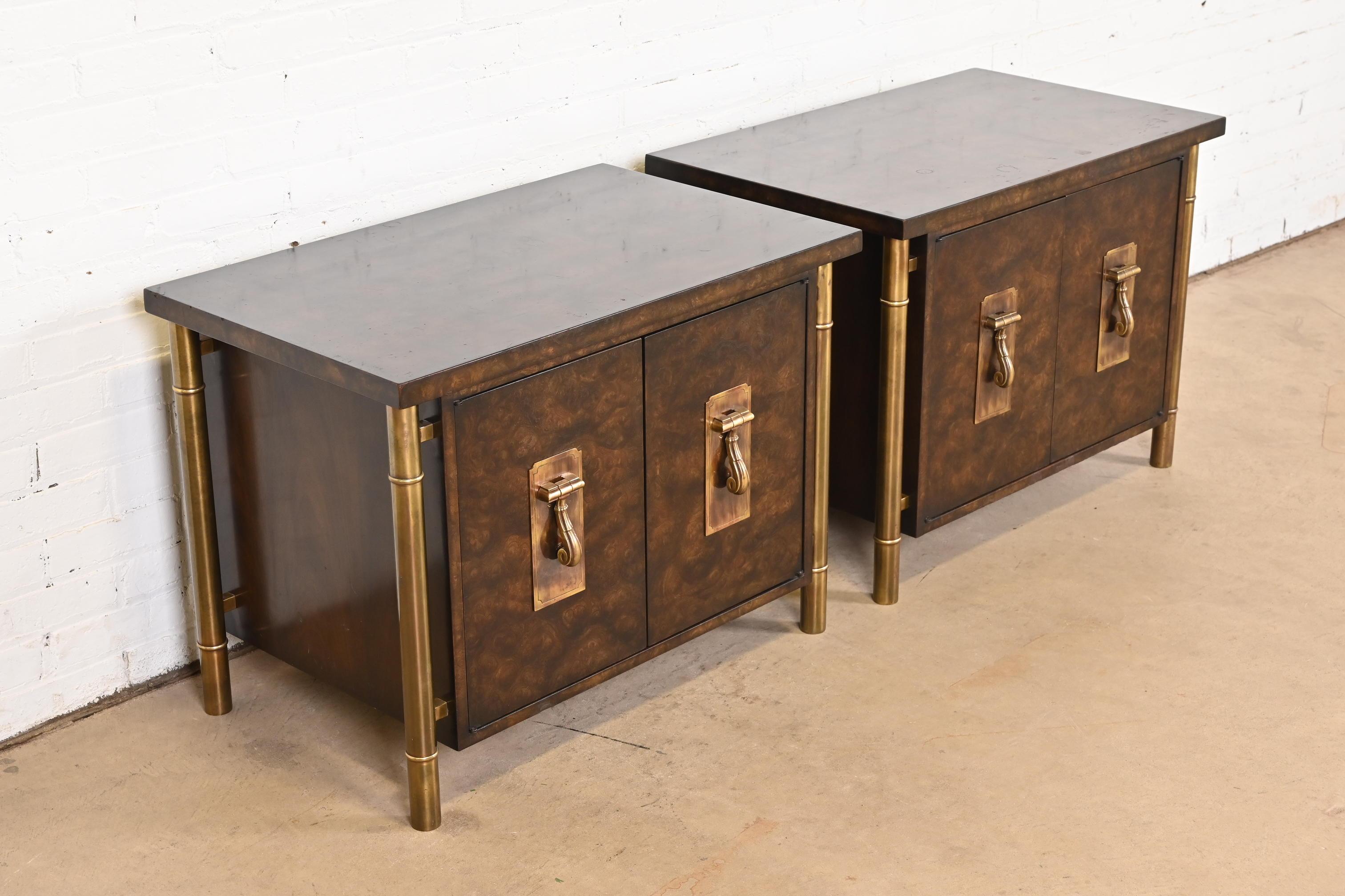 Bernhard Rohne for Mastercraft Hollywood Regency Burl Wood and Brass Nightstands In Good Condition In South Bend, IN