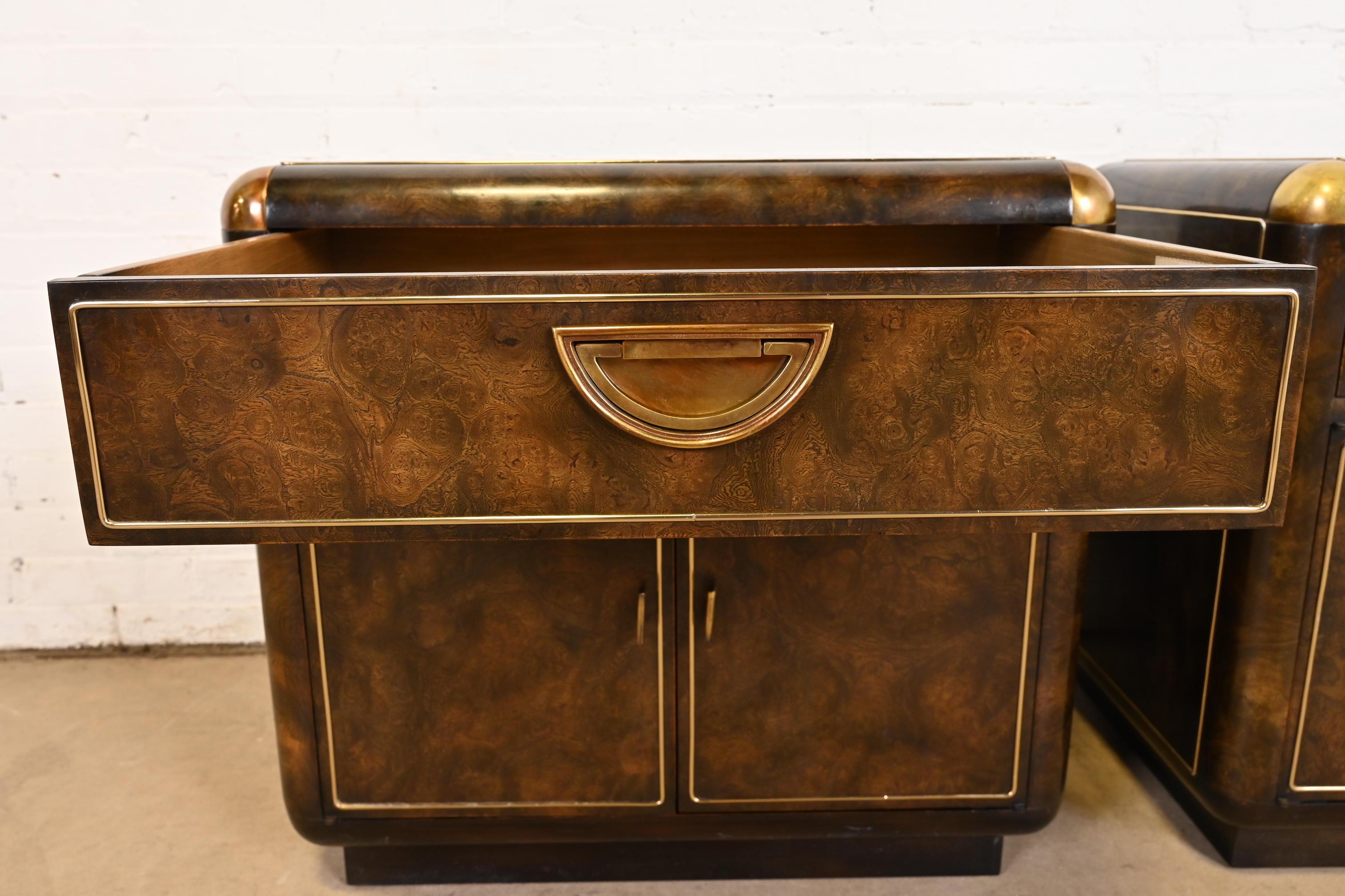 Bernhard Rohne for Mastercraft Hollywood Regency Burl Wood and Brass Nightstands 2