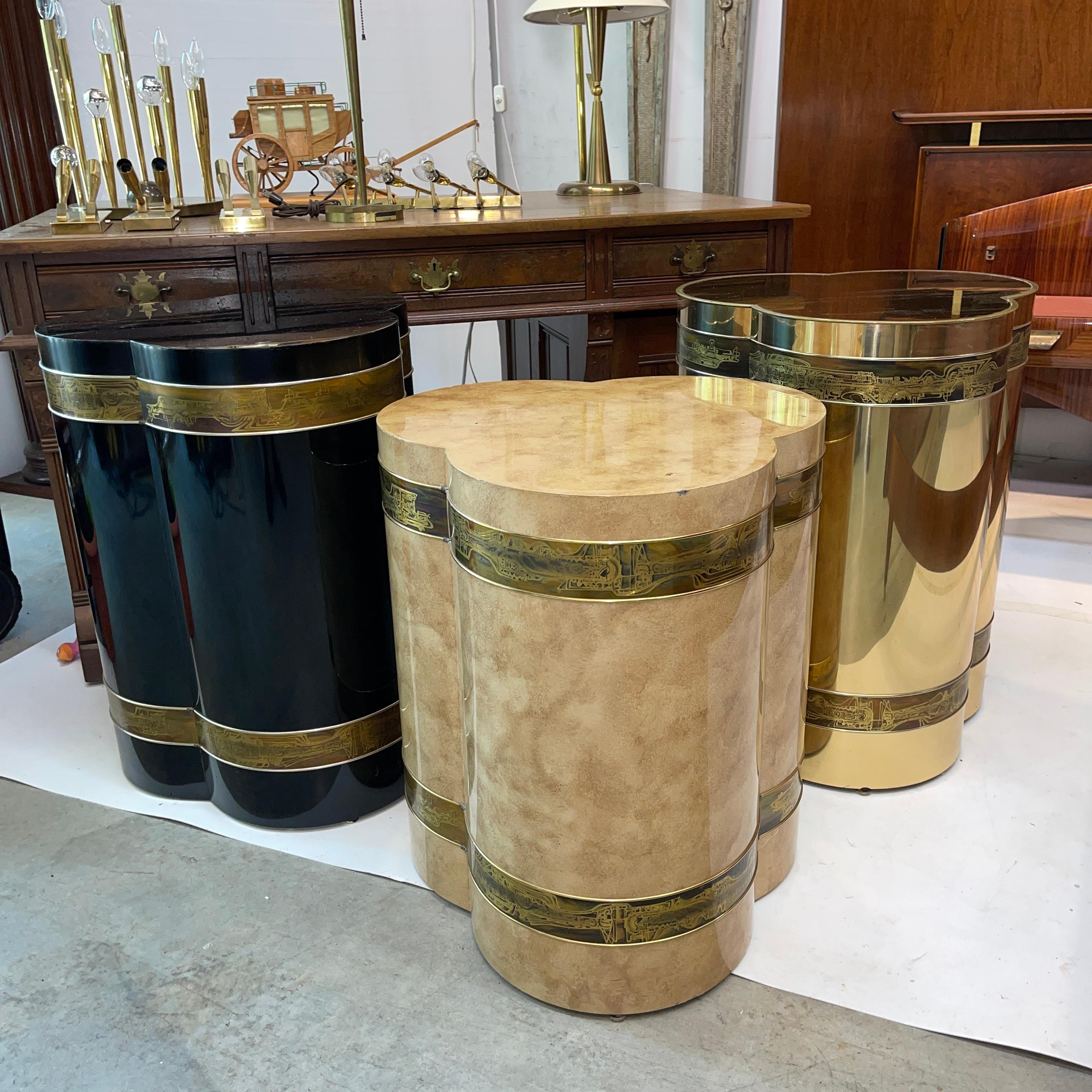 Bernhard Rohne for Mastercraft Trefoil Trifoliate Clover Pedestal Drum Table For Sale 2