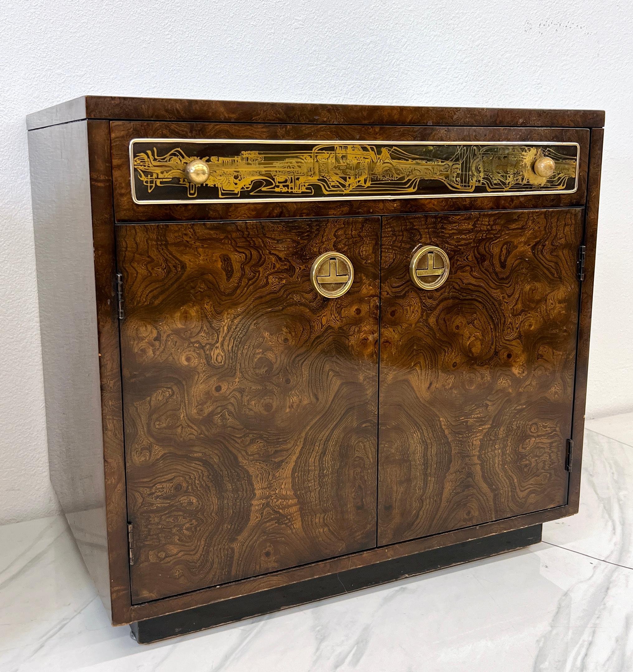 Late 20th Century Bernhard Rohne Mastercraft Burl and Acid Etched Brass Nightstands, 1970's For Sale