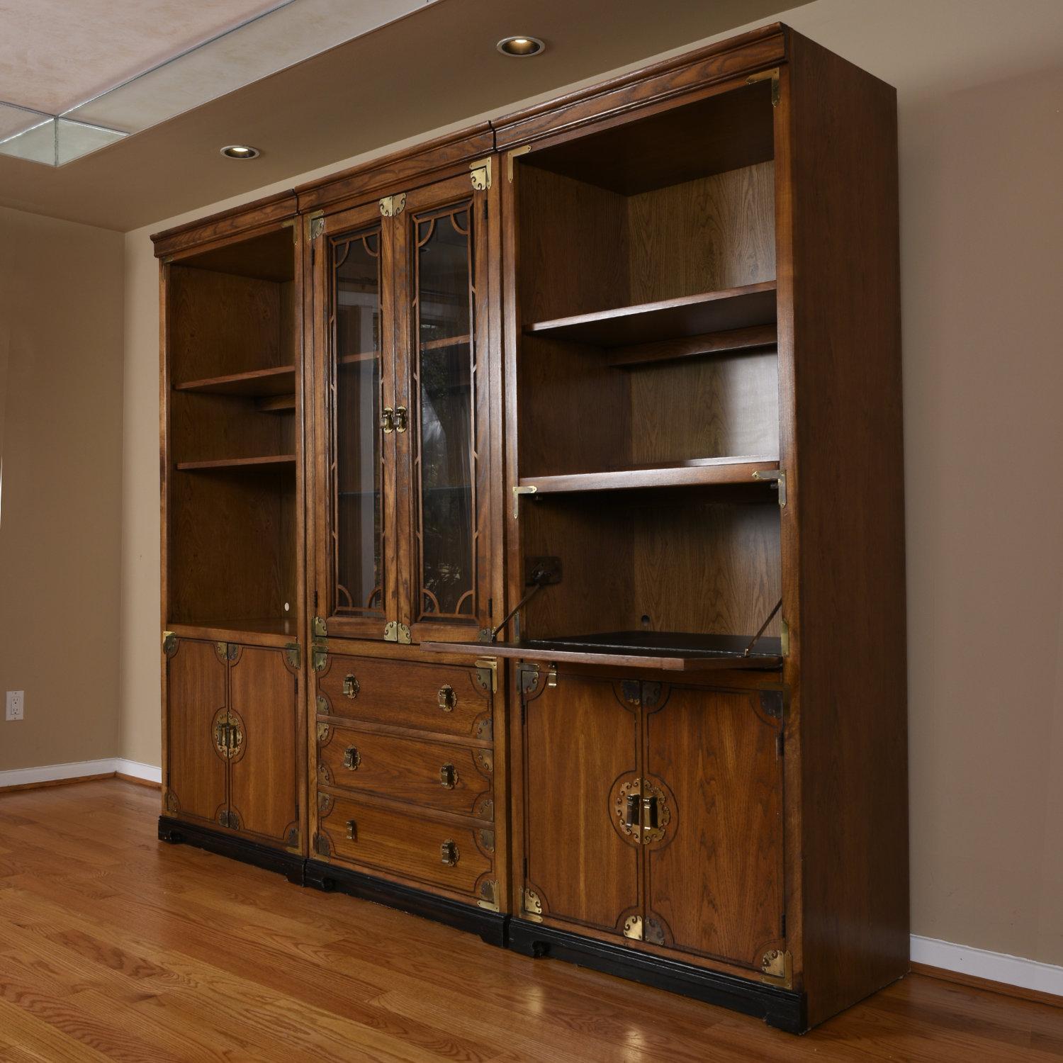 Bernhardt 3 Piece Modular Asian Lighted Bookcase Wall Unit with China Cabinet For Sale 4