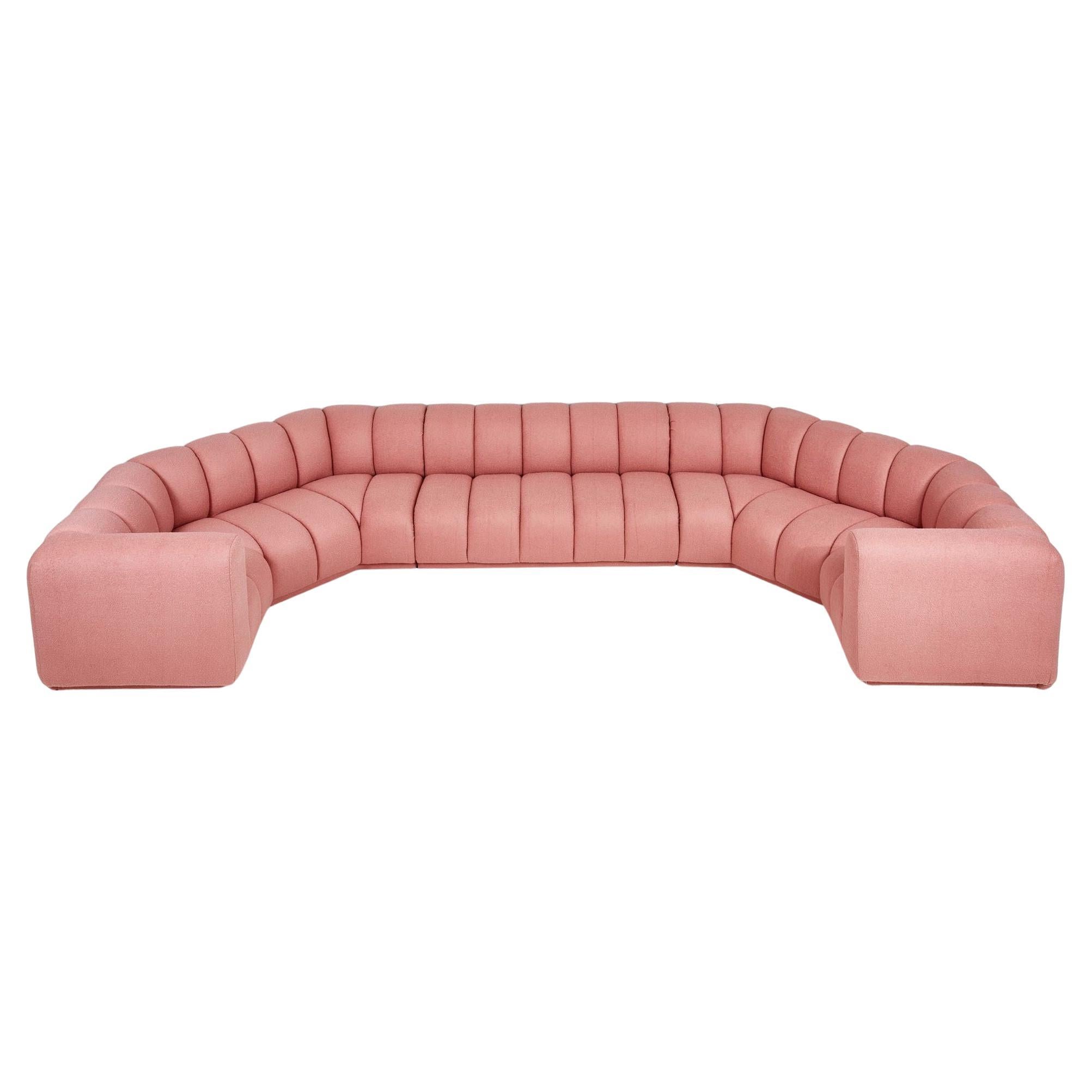 Bernhardt 3 Piece Sectional Channel Tufted Pink Bouclé, 1970 im Angebot