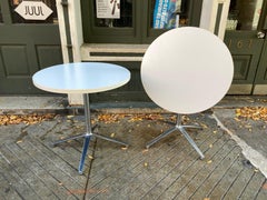 Bernhardt 30” Round Table