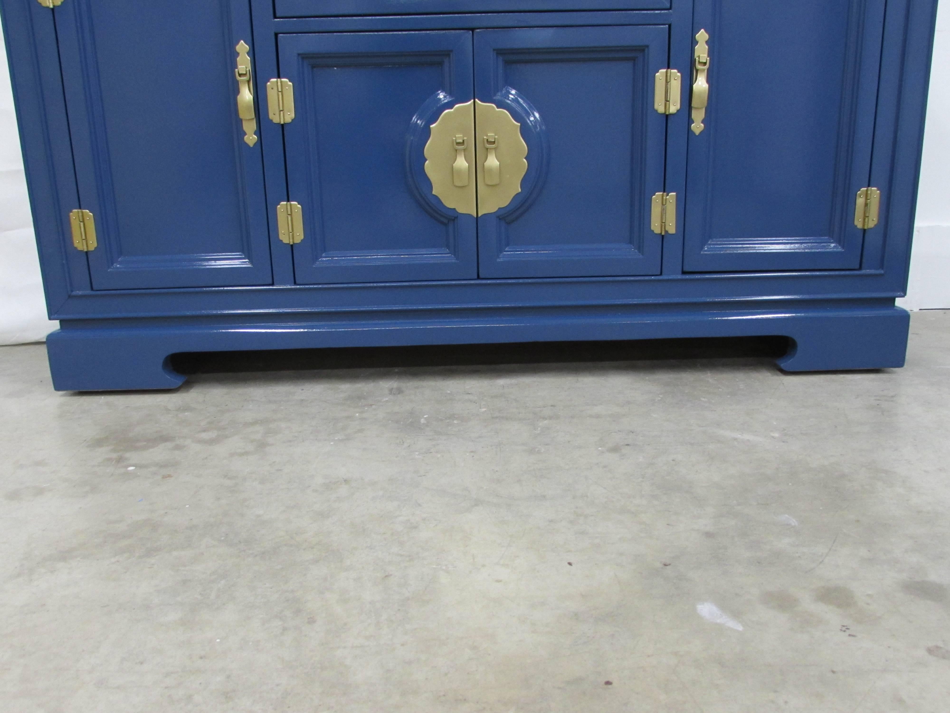Hollywood Regency Bernhardt Asian-Inspired Lacquered Cabinet