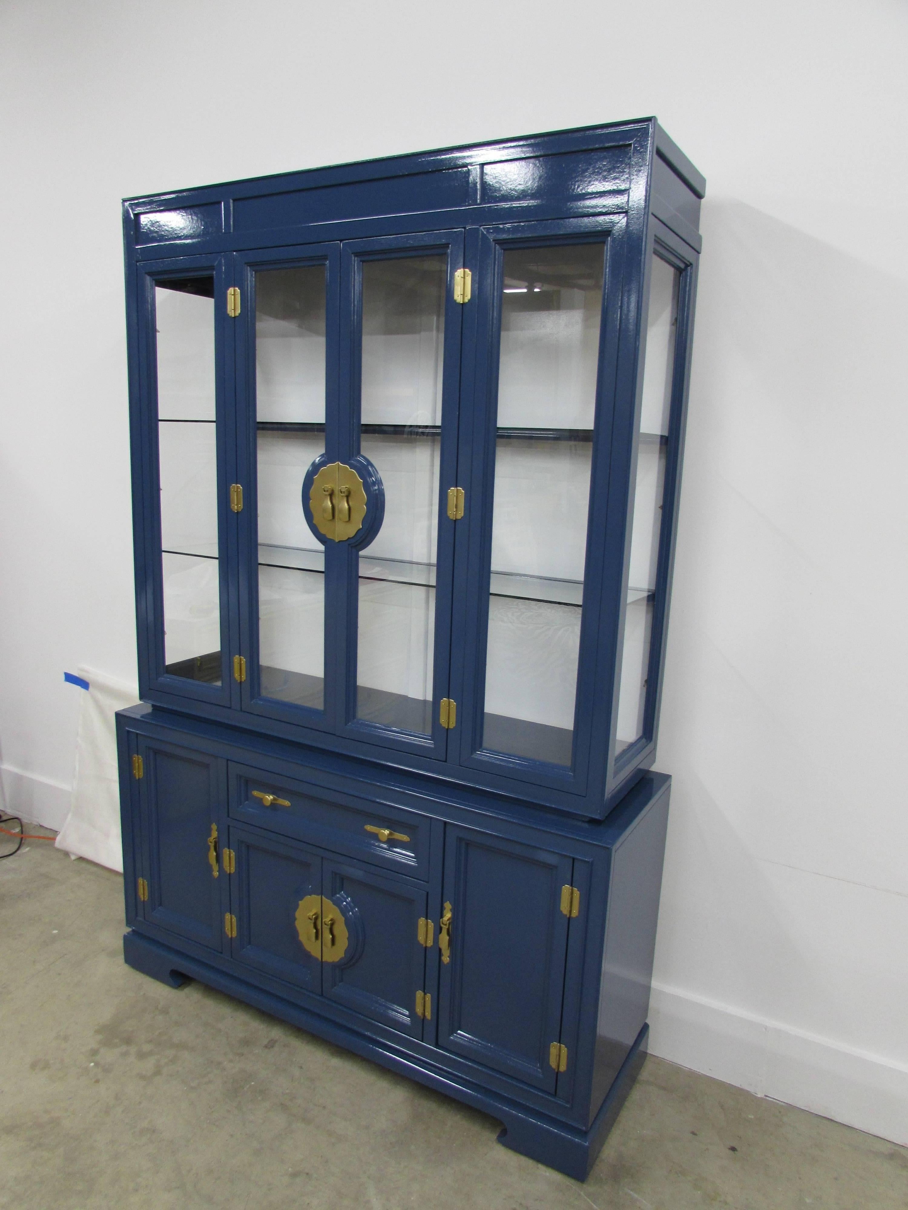 Bernhardt Asian-Inspired Lacquered Cabinet In Excellent Condition In Raleigh, NC