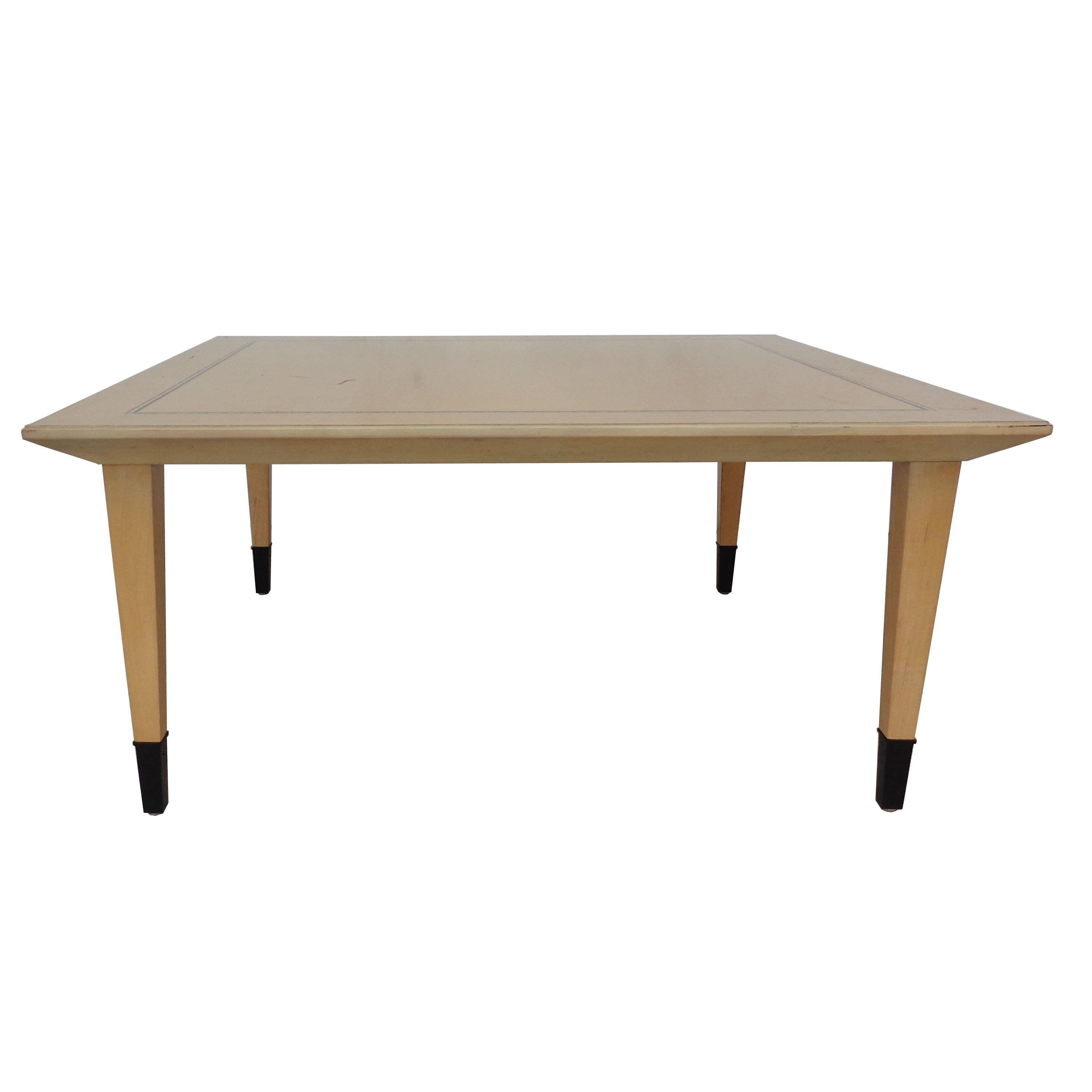 Bernhardt Biedermeir style coffee table

Maple with inlay banding and ebonized feet.

Measures: 36