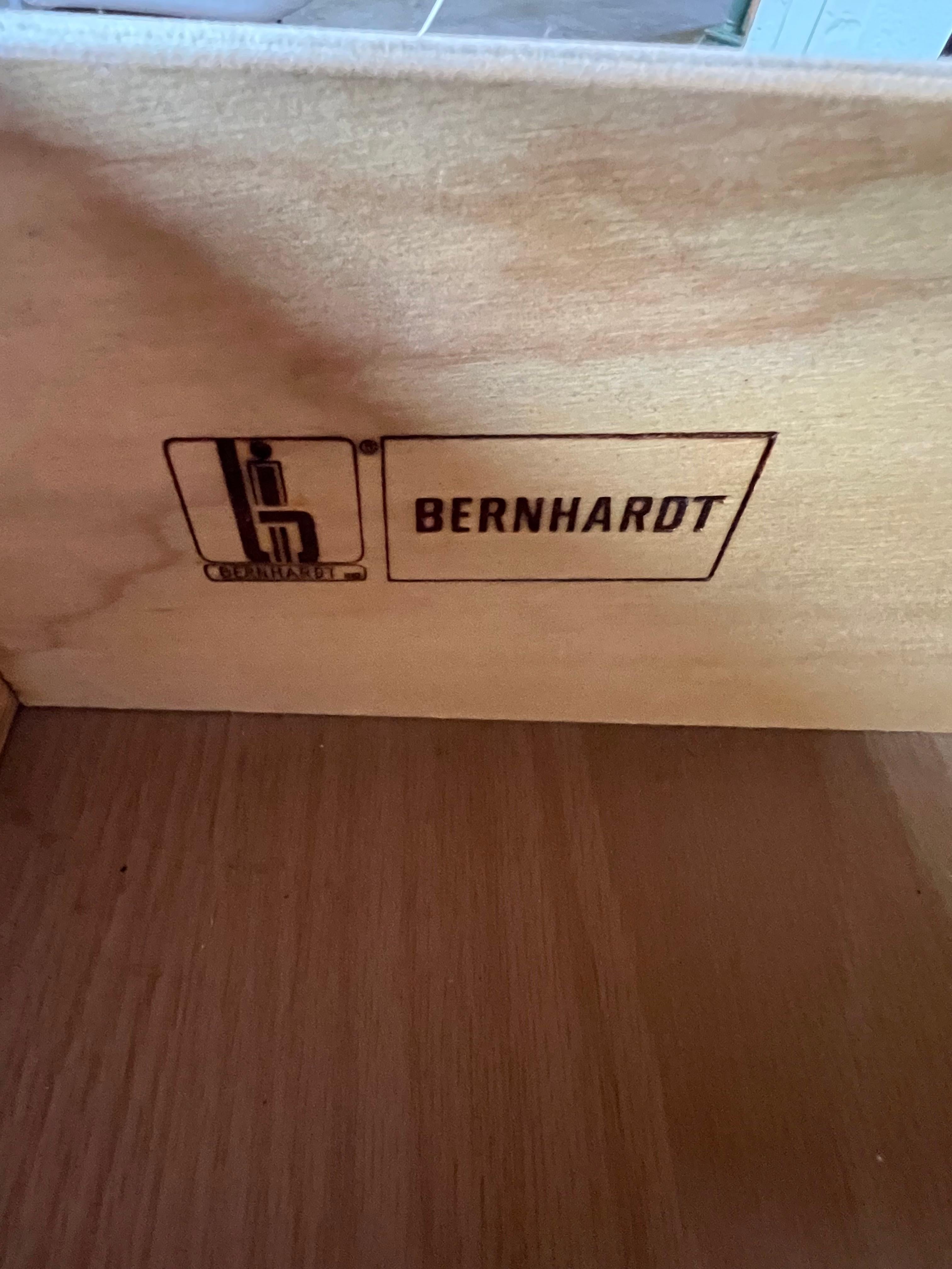 Bernhardt Chinoiserie Style Burlwood Buffet / Bar Cabinet 12