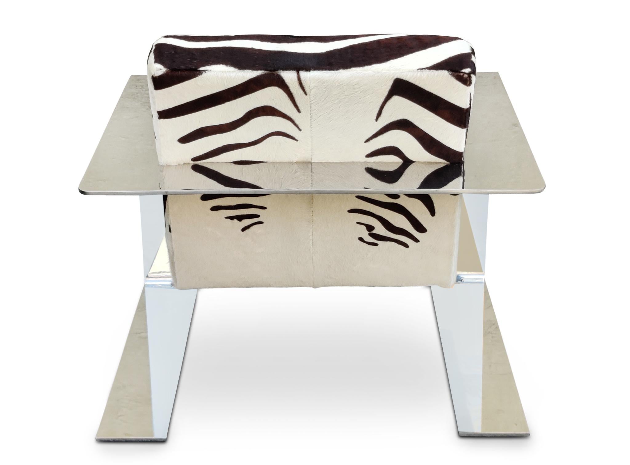 Bernhardt Chaise longue Connor Structure chromée Revêtement en peau de vache imprimé zèbre 4