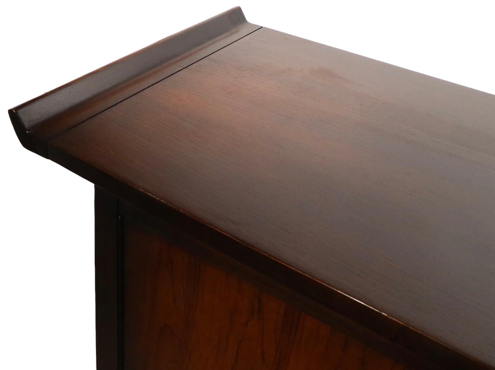 Bernhardt Credenza Dresser Sideboard For Sale 7