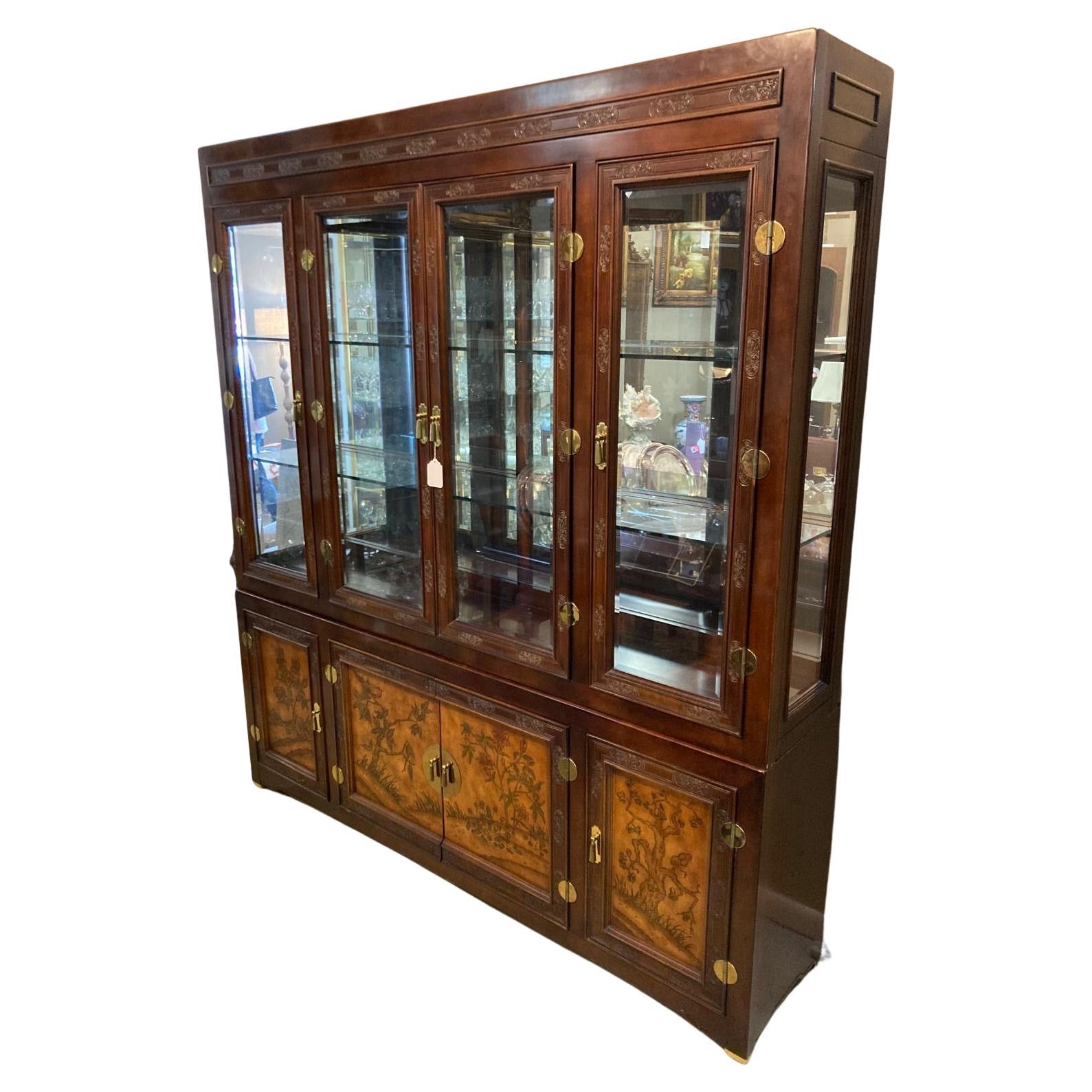 Vitrina Bernhardt en venta