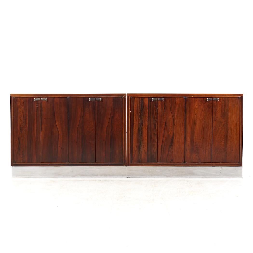 Bernhardt Flair Mid Century Rosewood and Chrome 3 Piece Credenza Set In Good Condition For Sale In Countryside, IL