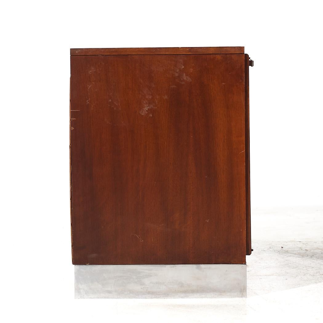 Bernhardt Flair Mid Century Rosewood and Chrome 3 Piece Credenza Set For Sale 1