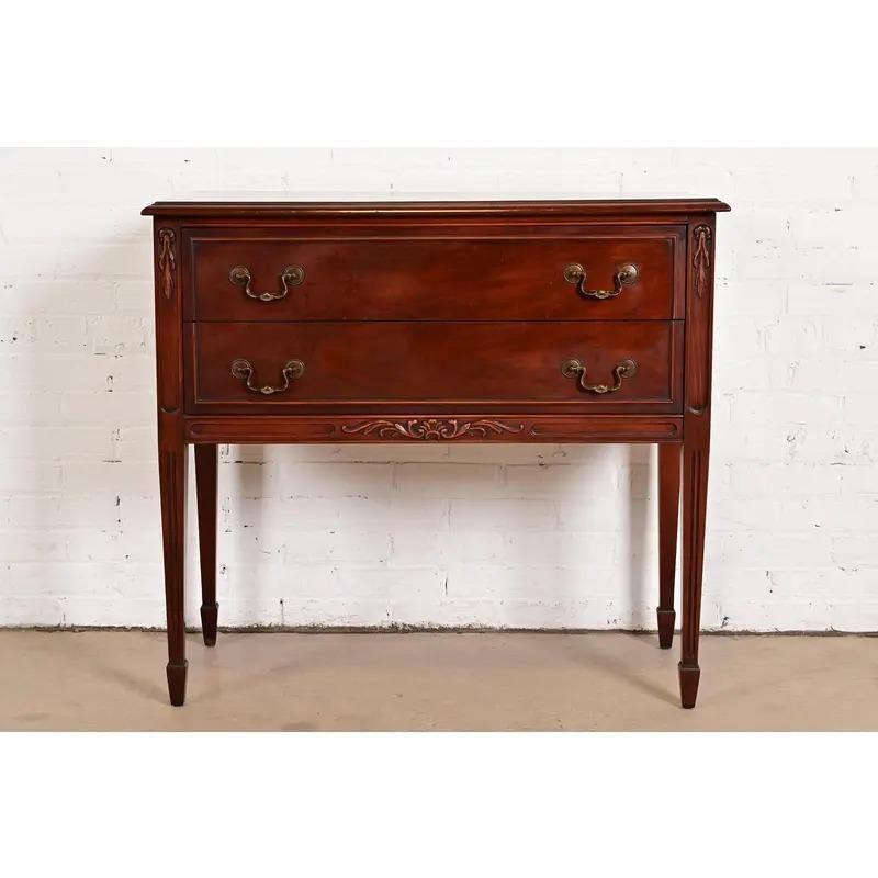 Americano Credenza o buffet francese Regency Luigi XVI di Bernhardt, CIRCA 1940 in vendita