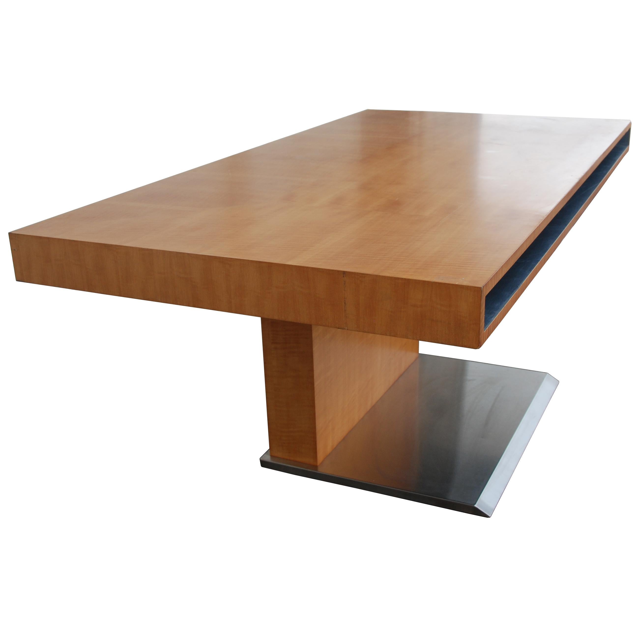 Bernhardt Pedestal desk in the style of Warren Platner

Minimalist writing table or desk in the style of Warren Platner for Bernhardt 1970s. Steel framed base supports a curly maple pedestal and top. 
Features storage cubbies.

See credenza