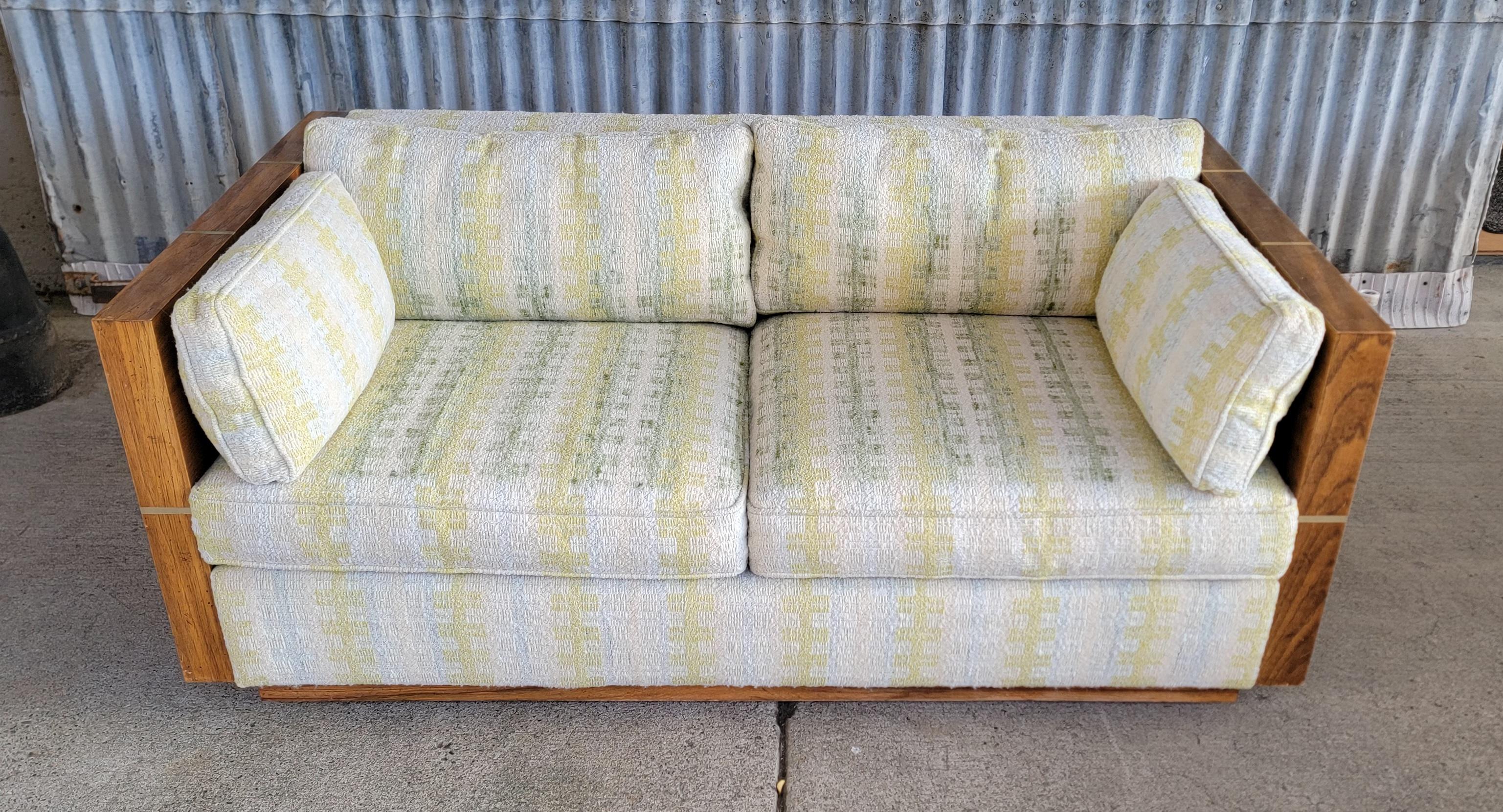 Mid-Century Modern Bernhardt Sofa / Loveseat Manner of Milo Baughman For Sale