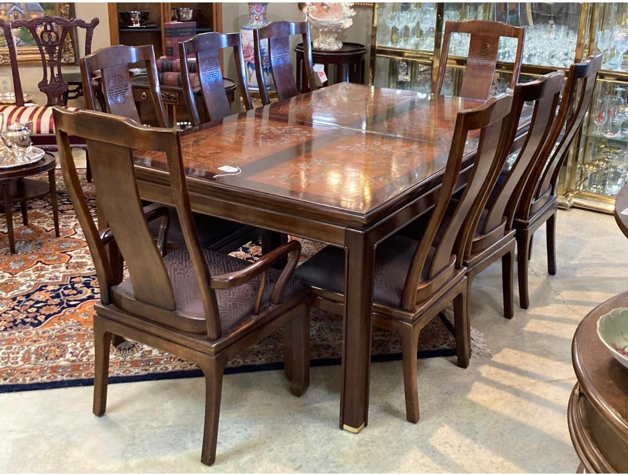 American Classical Bernhardt Table with 8 chairs, two extension and table cover For Sale
