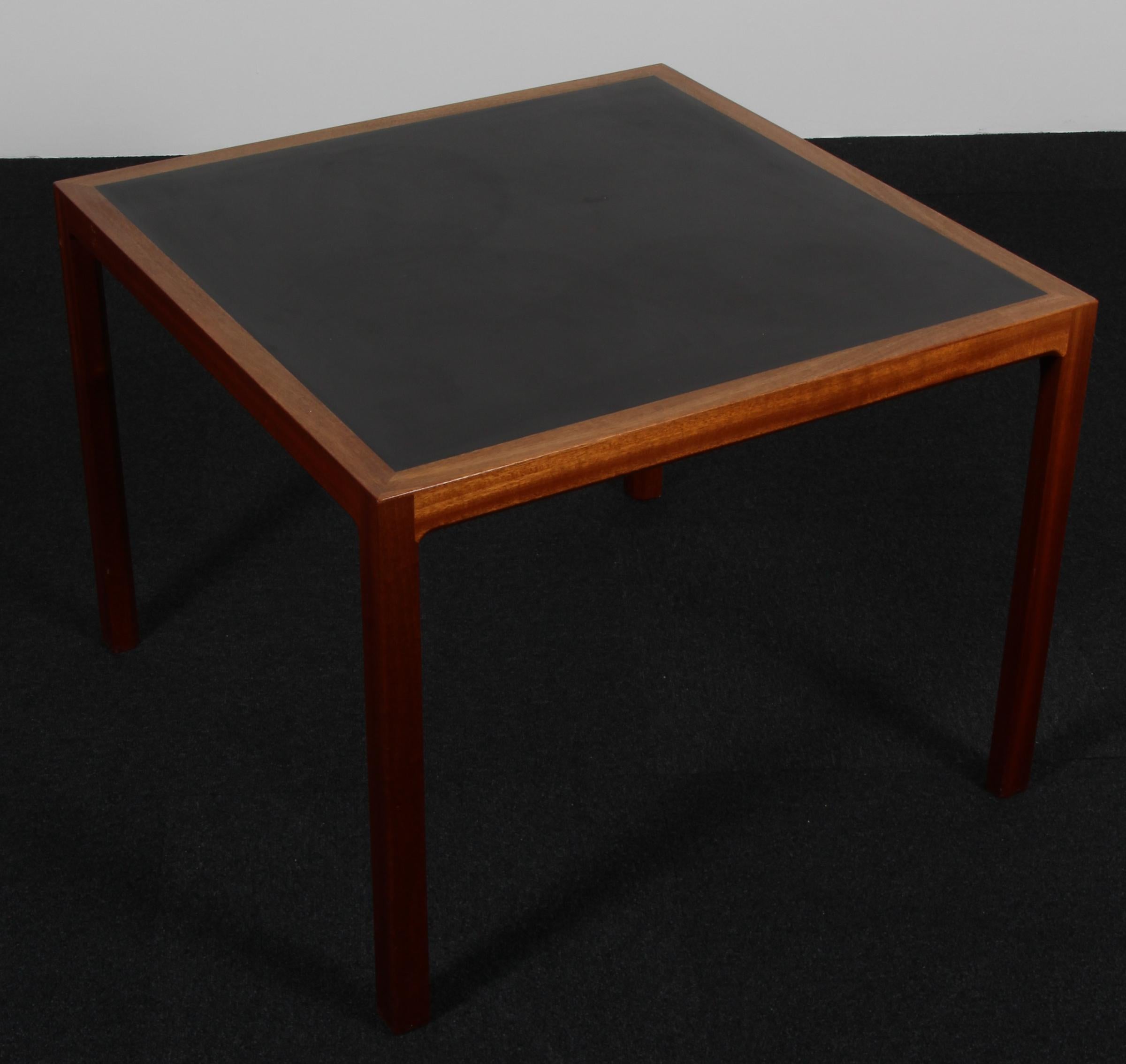 Scandinave moderne Table basse Bernt Pedersen en acajou et formica, années 1960, Danemark en vente