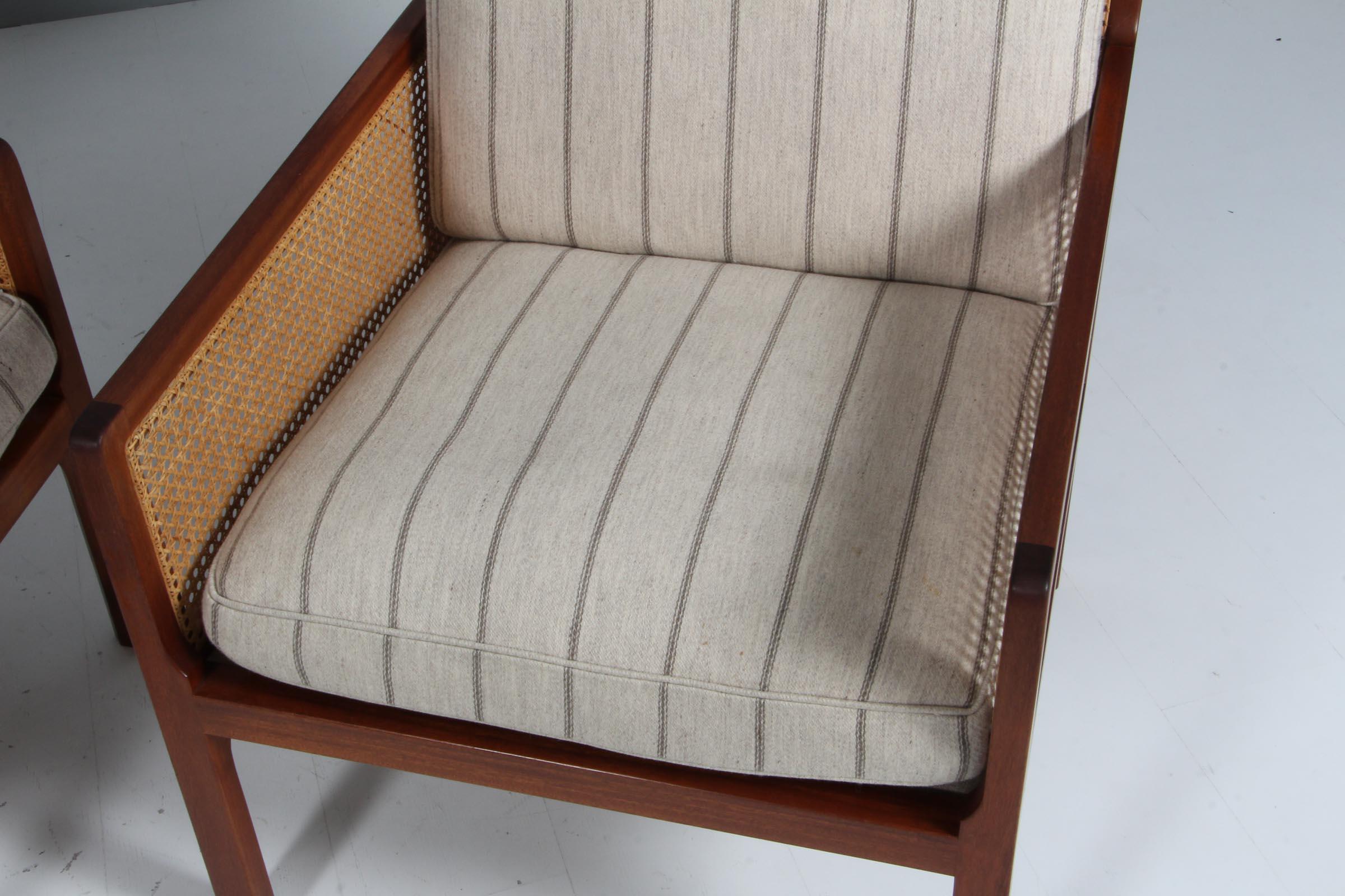 Bernt Pedersen lounge chair, mahogany and Cane In Good Condition For Sale In Esbjerg, DK