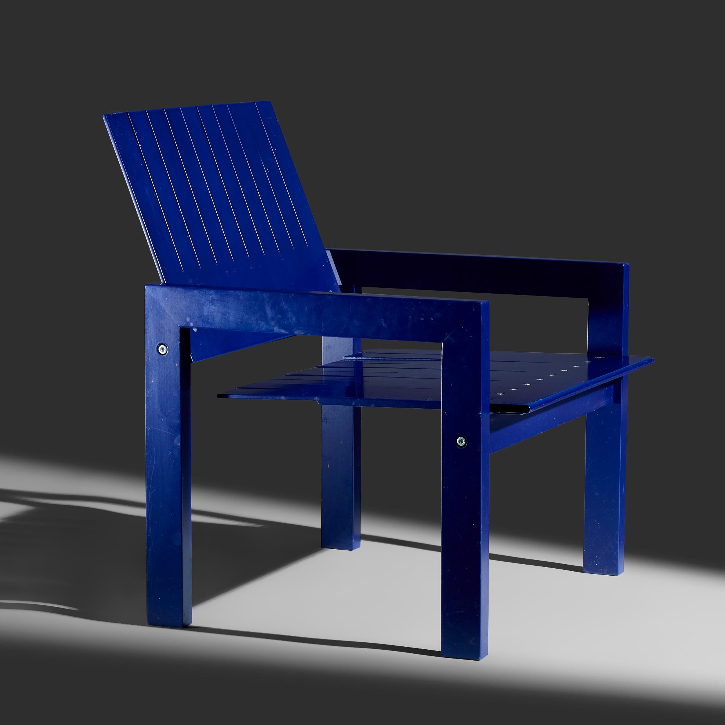 Danish Bernt Petersen blue Crate Lounge Chair for Carl Hansen Denmark, 1982 For Sale