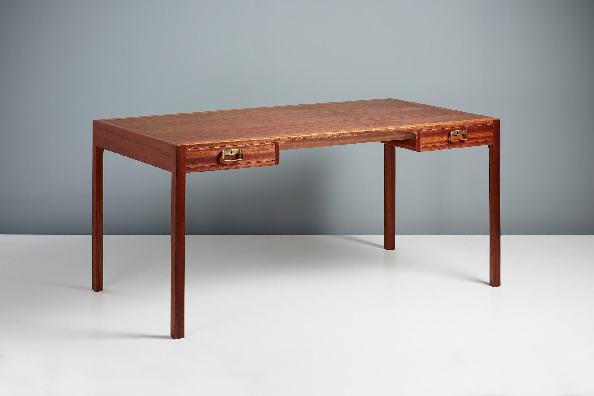 Bernt Petersen Danish Mahogany 2 Drawer Desk, 1950s In Excellent Condition In London, England