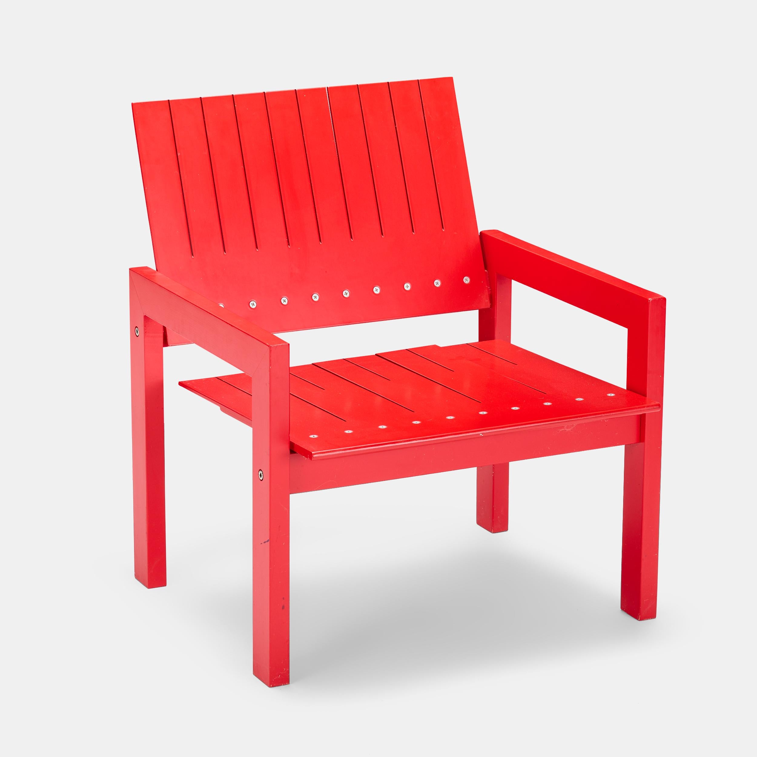 Sedia da salotto Red Crate di Bernt Petersen per Carl Hansen Danimarca, 1982. Poltrona in faggio, con seduta e schienale in compensato. L'obiettivo di questo progetto era quello di creare una poltrona senza imbottitura ma con proprietà confortevoli