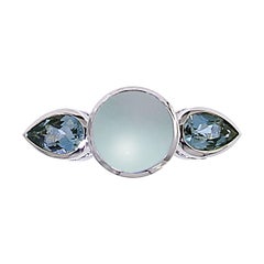 Berquin Certified 3, 77 carat Cat's eye Aquamarine 18 Karat White Gold Ring