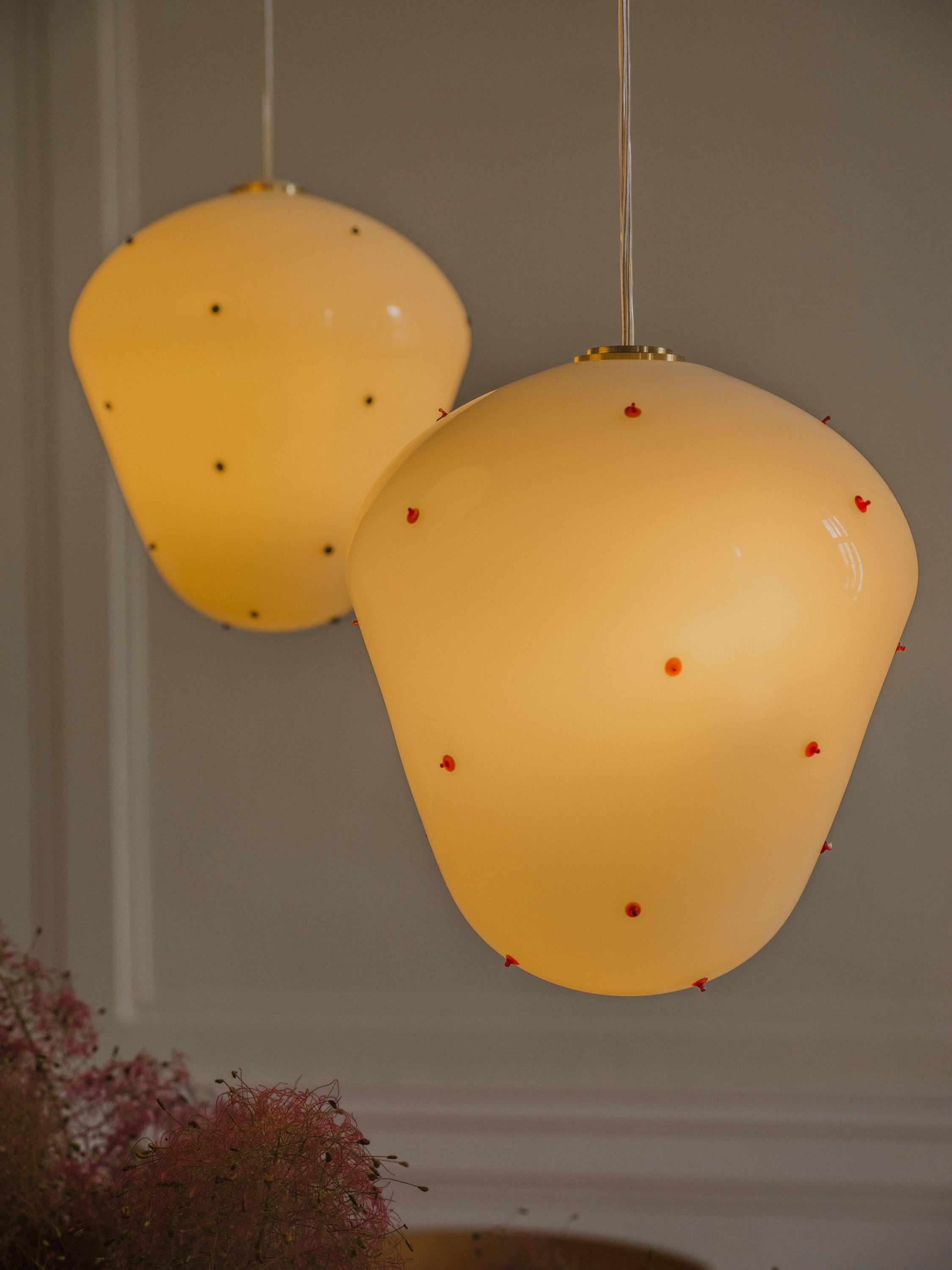 Berries, Blown Glass Wall Light, Red Dots, Brass by Marie & Alexandre- Size M For Sale 9