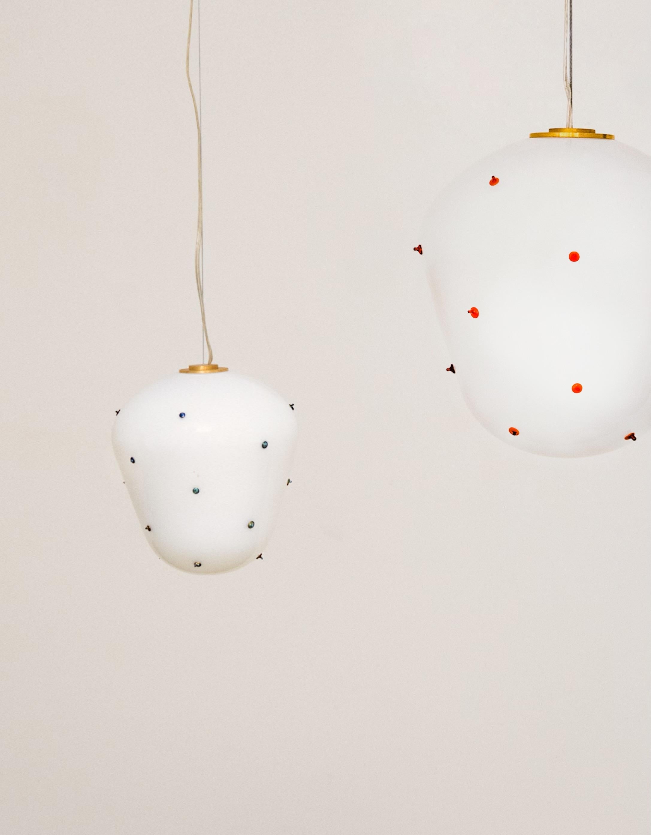 Contemporary Berries Pendant Light, Blown glass by Marie & Alexandre - Size L For Sale