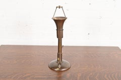 Bert Dickerson para Faries Lámpara de sobremesa o escritorio Art Decó "Guardián