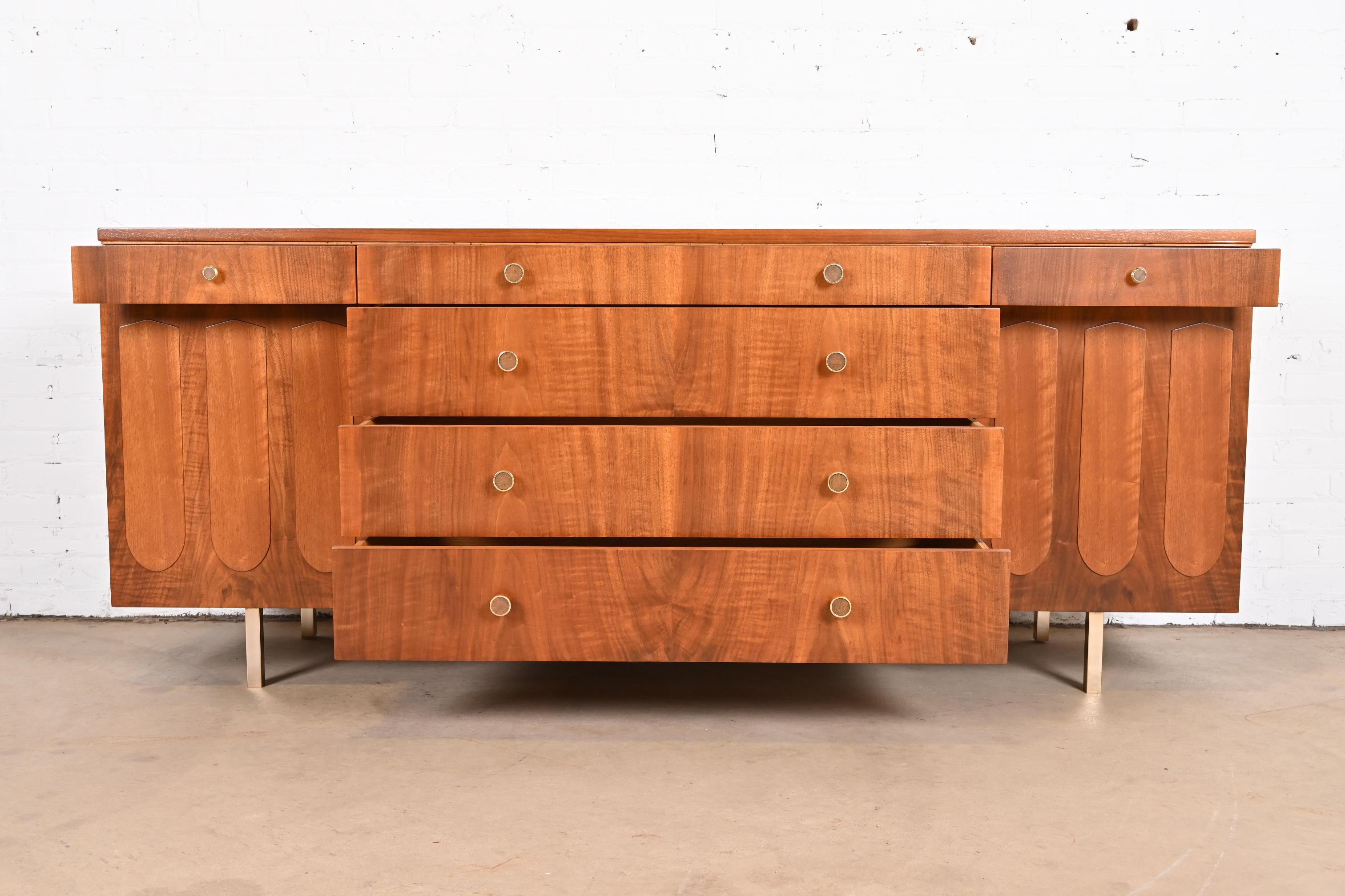 Bert England for Johnson Furniture Mid-Century Modern Walnut Dresser, Refinished For Sale 3
