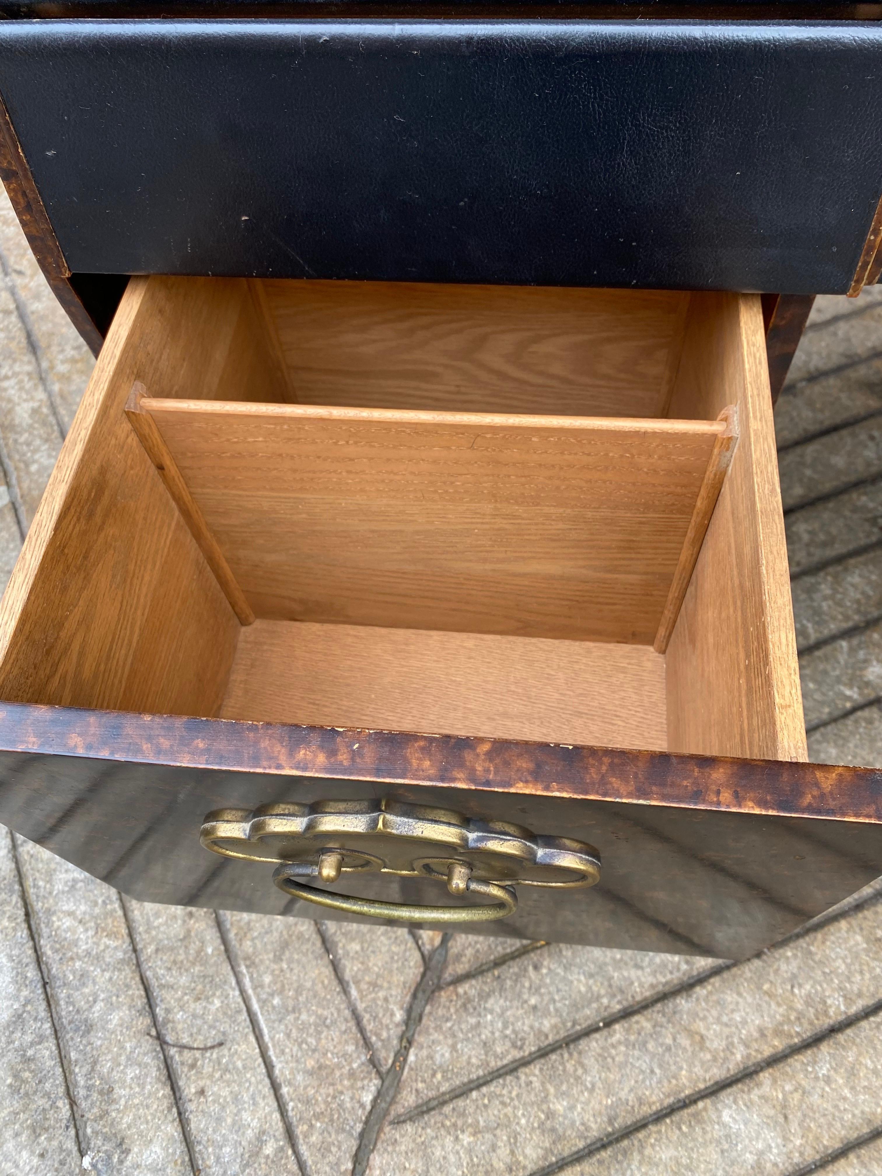 Bert England Walnut Desk for John Widdicomb  For Sale 3