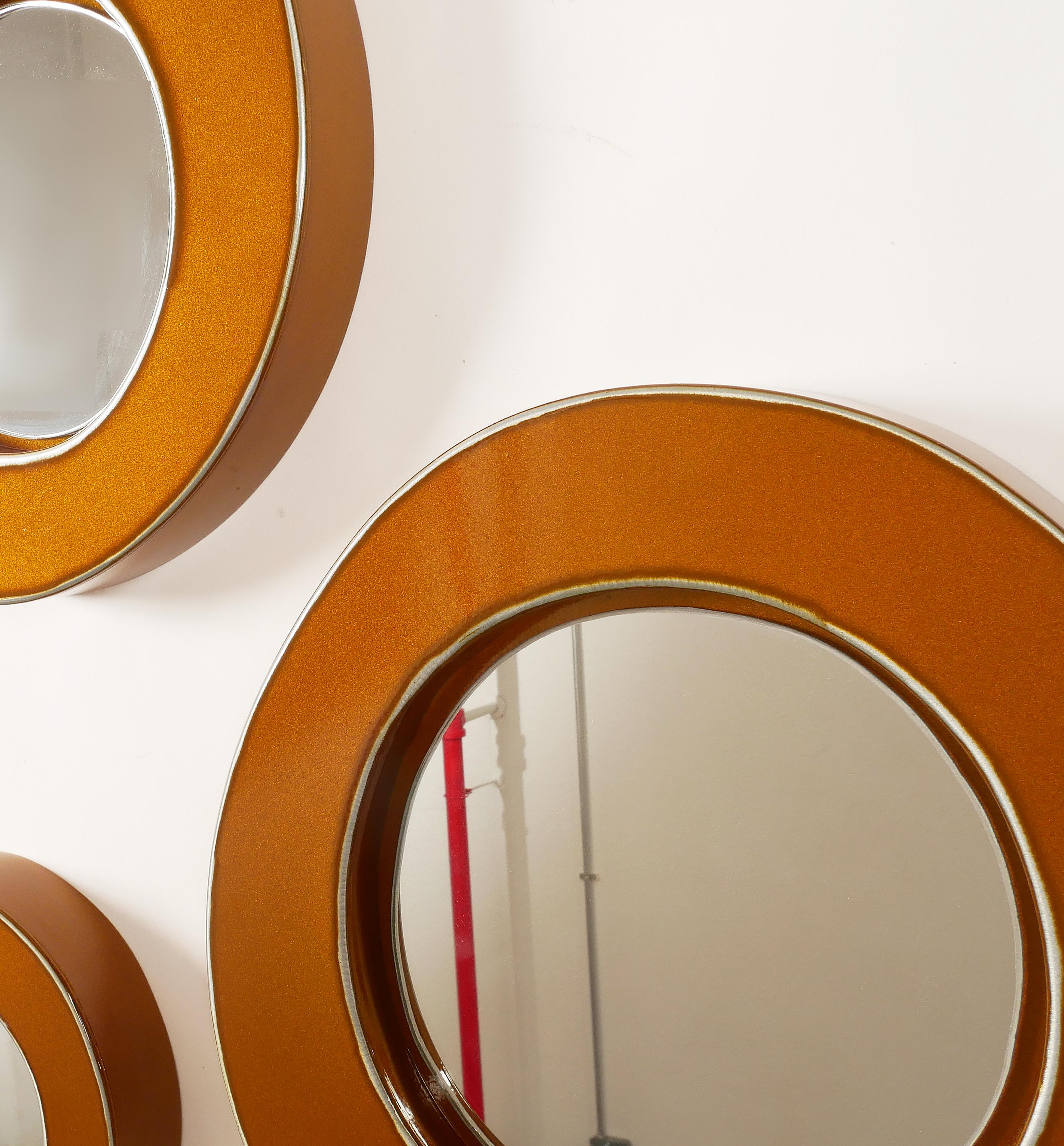 Postmoderne Groupe de 7 miroirs en aluminium de forme libre de Bert Furnari Studio en vente