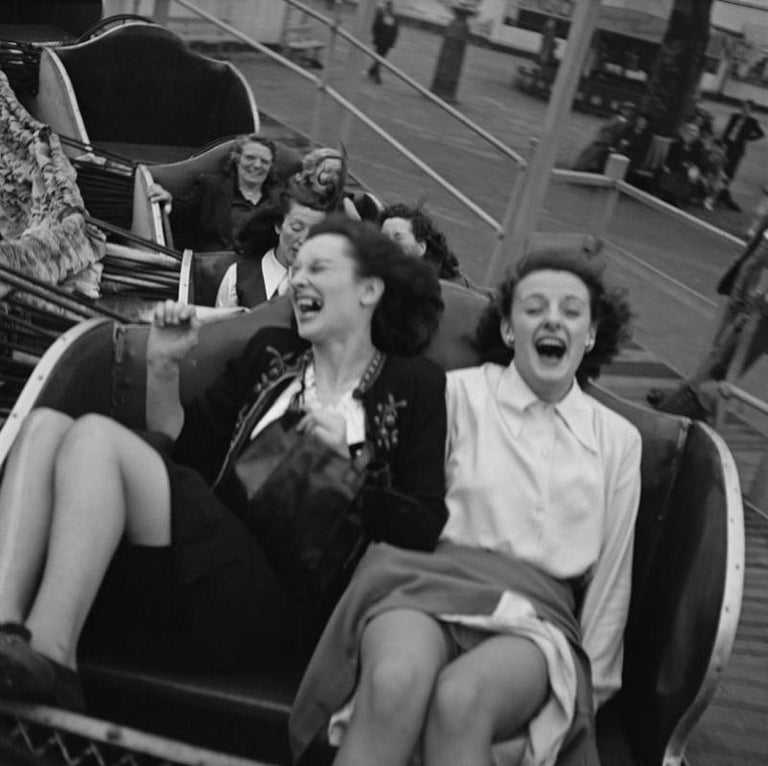 Bert Hardy Black and White Photograph - Fun In Southend
