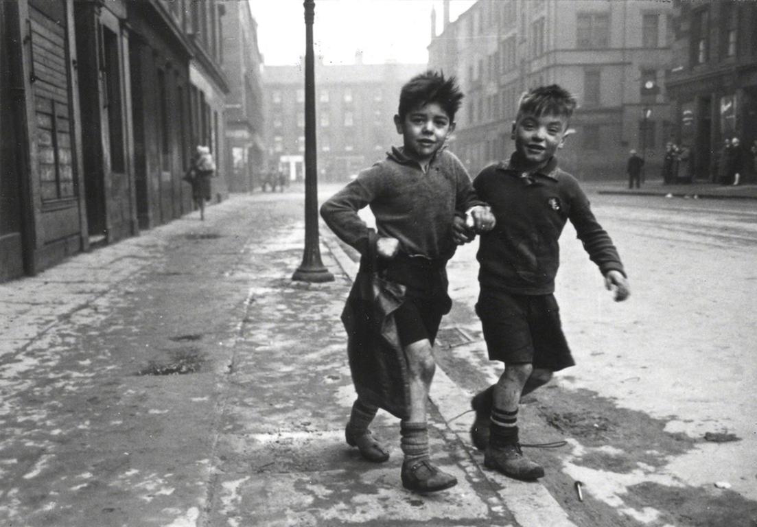 The Gorbals Boys, Glasgow - Bert Hardy (Black and White Photography)