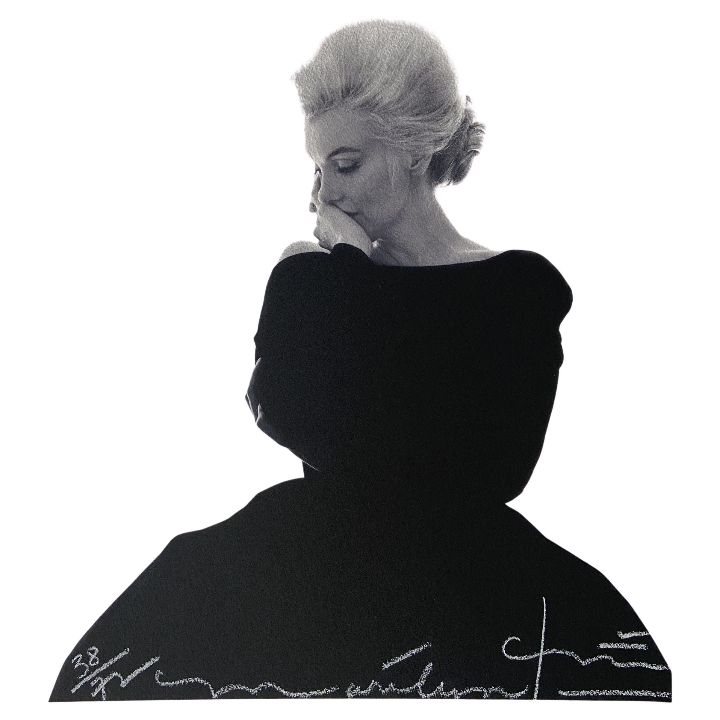 Work sold in perfect condition.

Paper size : 33 x 48cm Photo of 1962 Print 2010 The photos of Marilyn were taken during the famous last sitting, which took place between Bert Stern and Marilyn Monroe. This was her last sitting before her death in