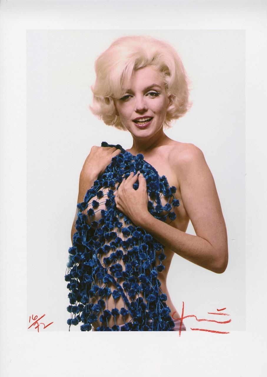 Bert stern
MARILYN  IN  CHENILLE
No 16/72  
Mythical photo of the last seance (1962)
Ink jet print by bert stern
2011
signed on both sides 
certificate signed by the artist in his lifetime
single copy
25 X 35,5 cms
perfect condition 
never exposed