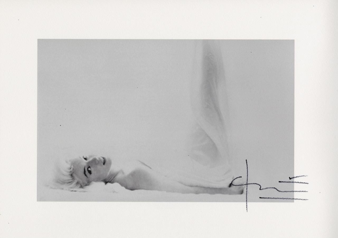 Marilyn Monroe . In the clouds . The last sitting