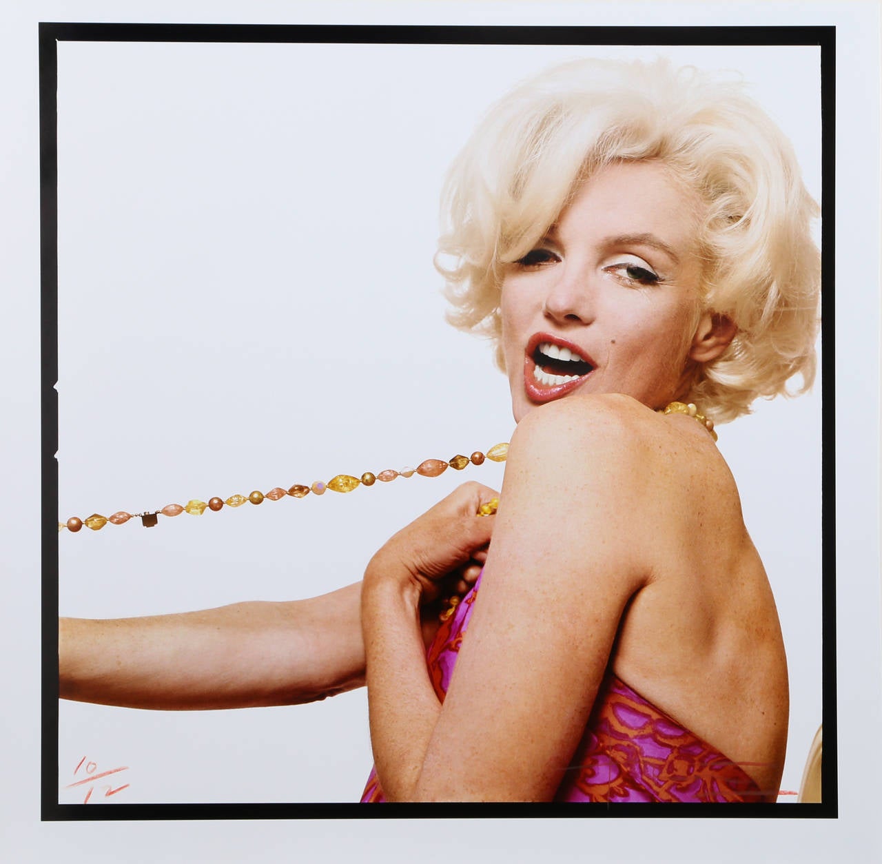 Bert Stern Portrait Photograph – Marilyn Monroe: „Der letzte Sitzen“, 5