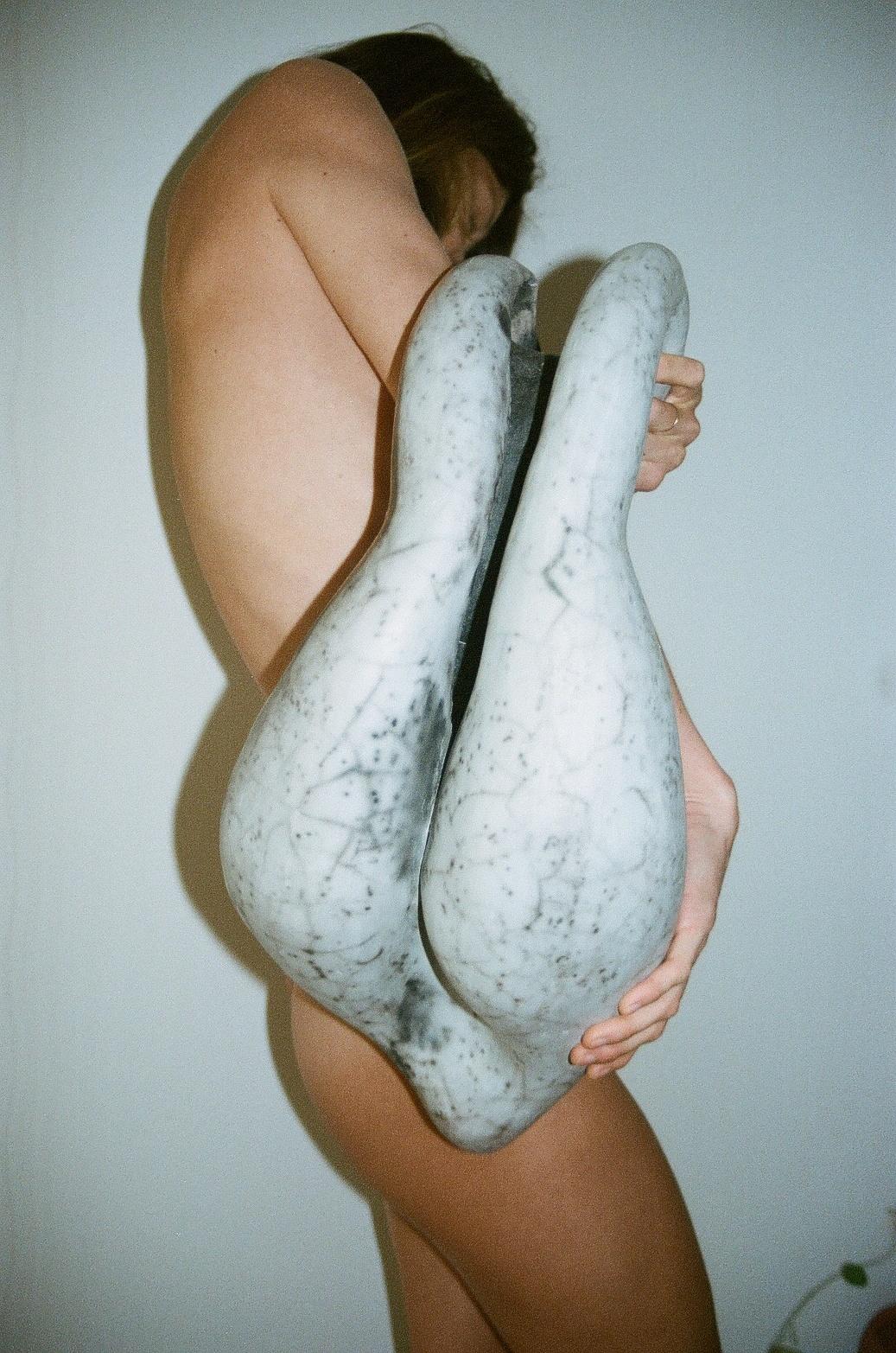Yegua - Sculpture by Berta Blanca Ivanow