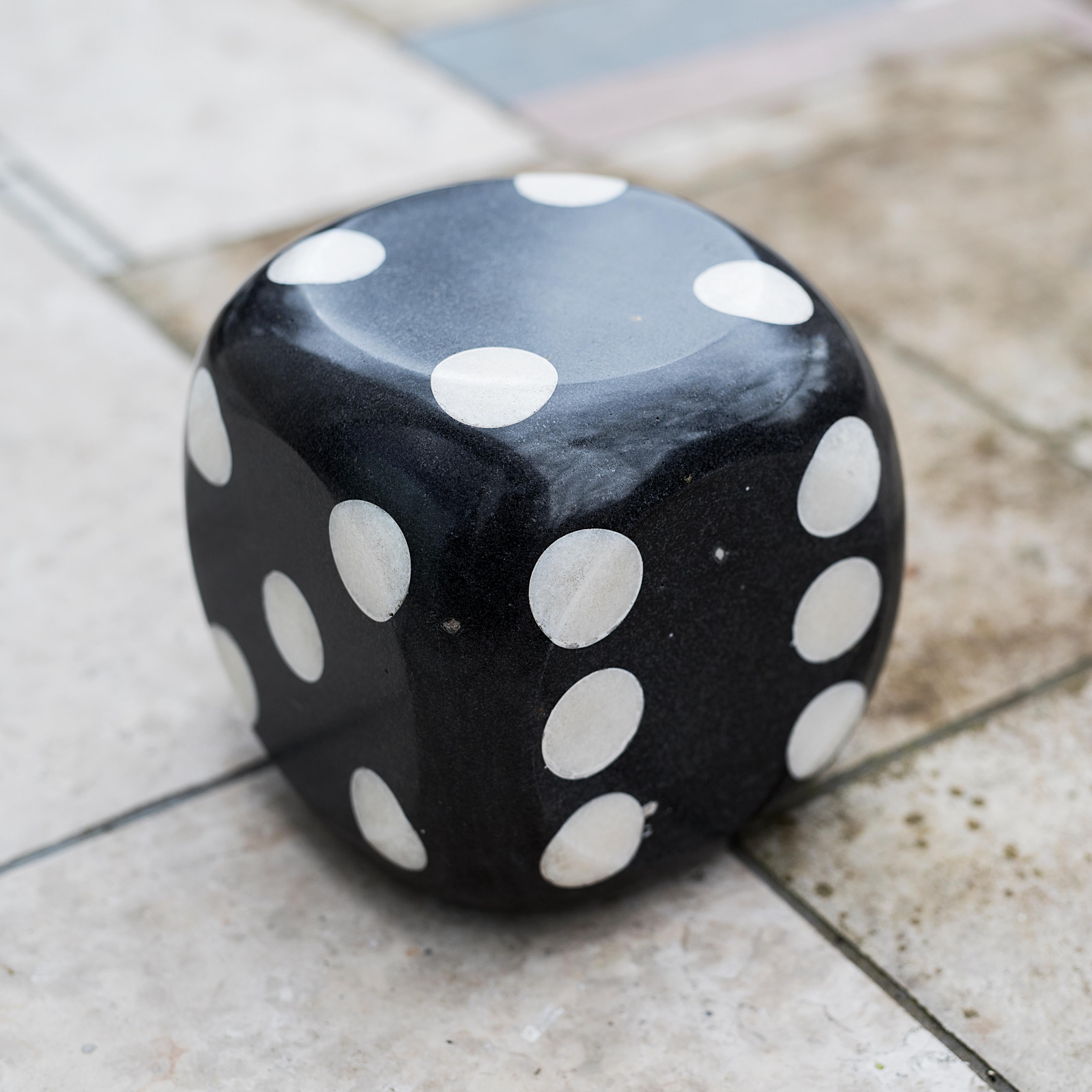 Artist Commentary:
Rolling dice, turning luck! All 6 sides of the dice has the same probability. When the dice is cubic, the results are digital, but when the dice getting closer to the ball shape the results could be analog and infinite when it is