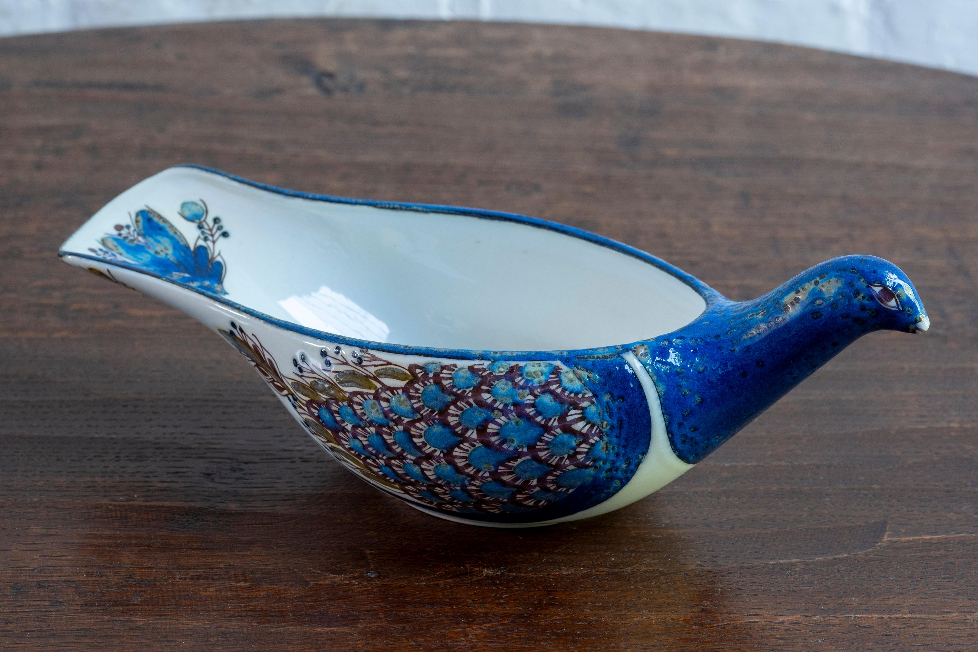 Plat à oiseaux en faïence de Berte Jessen pour Royal Copenhagen, années 1970 Danemark en vente 4
