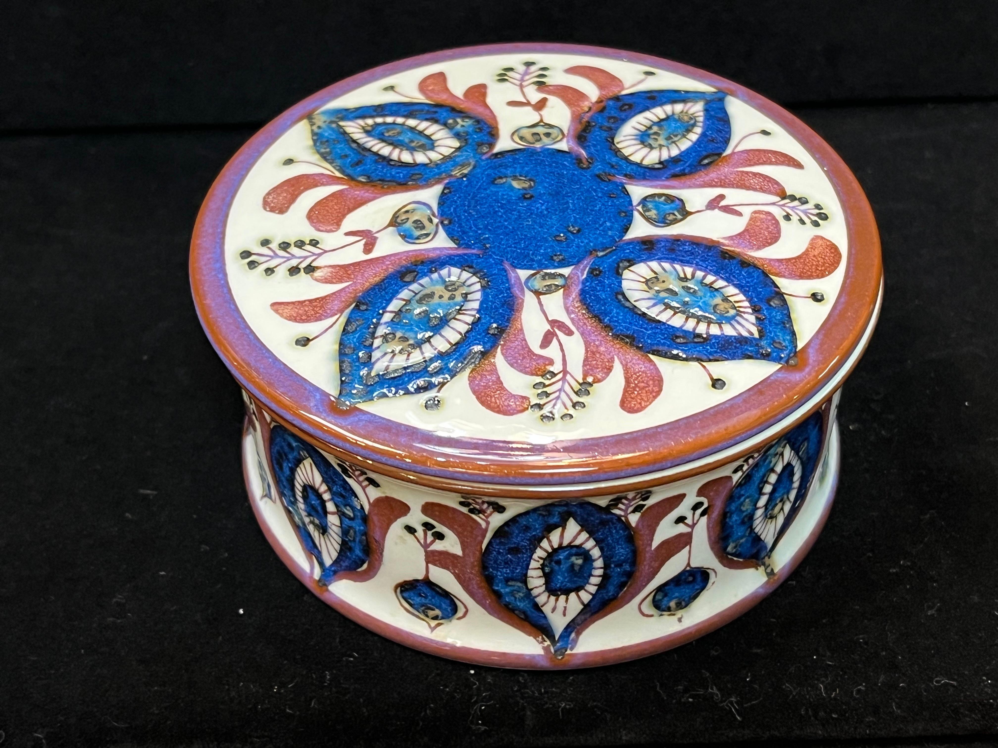 Berte Jessen for Royal Copenhagen Faience Danish Modern Lidded Ceramic Box In Good Condition For Sale In Atlanta, GA